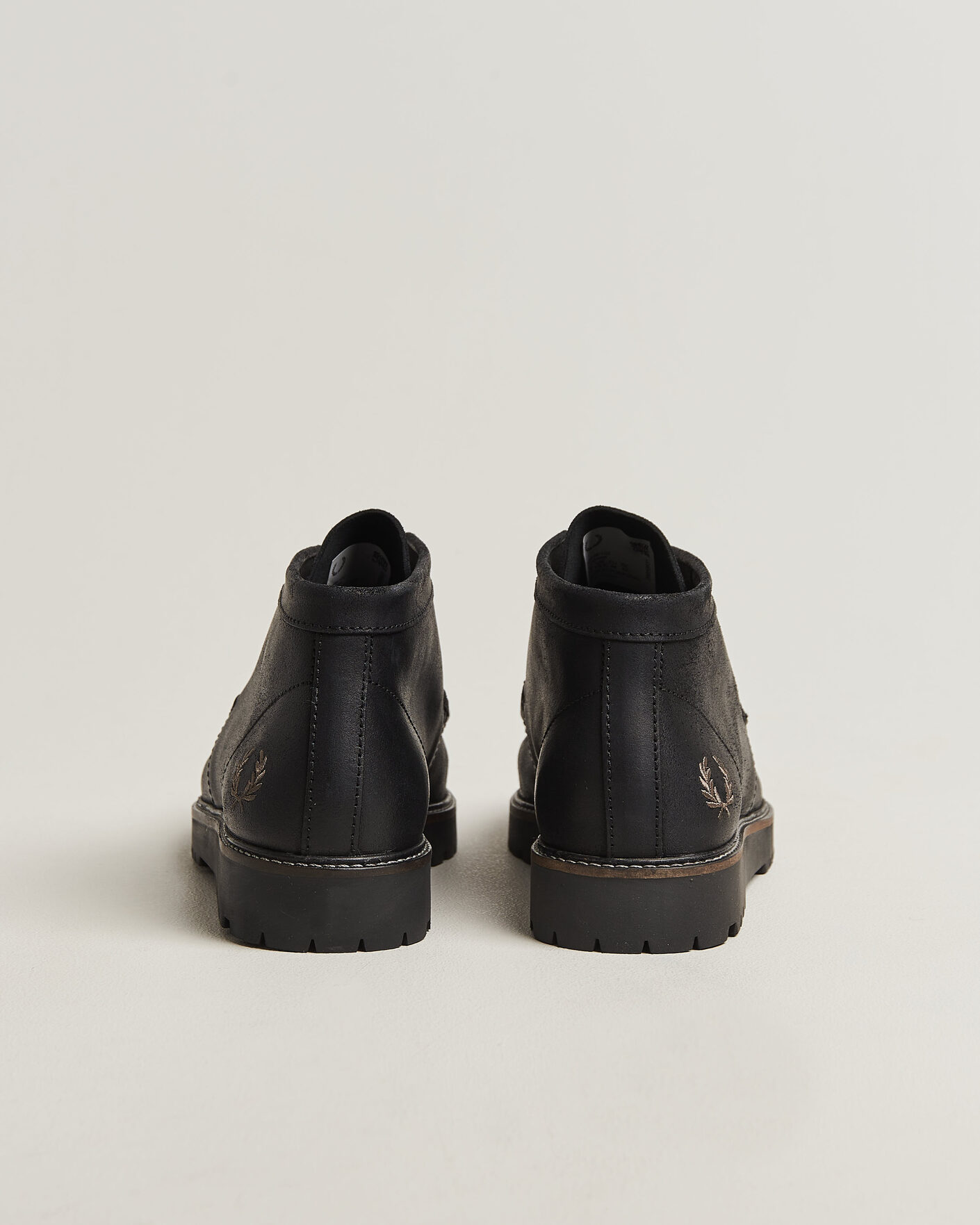 Herre | Støvler | Fred Perry | Kenney Waxed Suede Chukka Boot Black