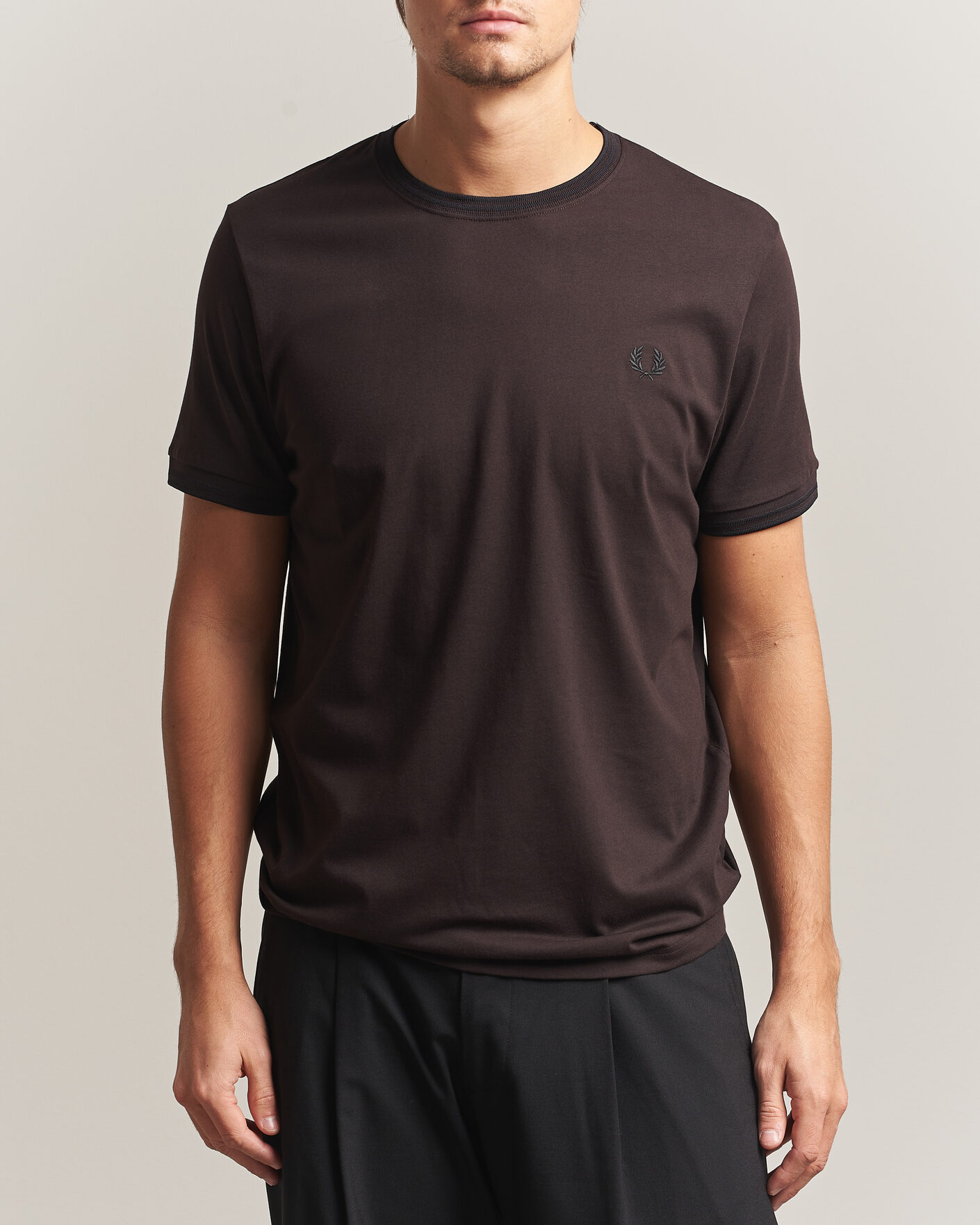 Herre | T-Shirts | Fred Perry | Twin Tipped T-Shirt Rich Brown