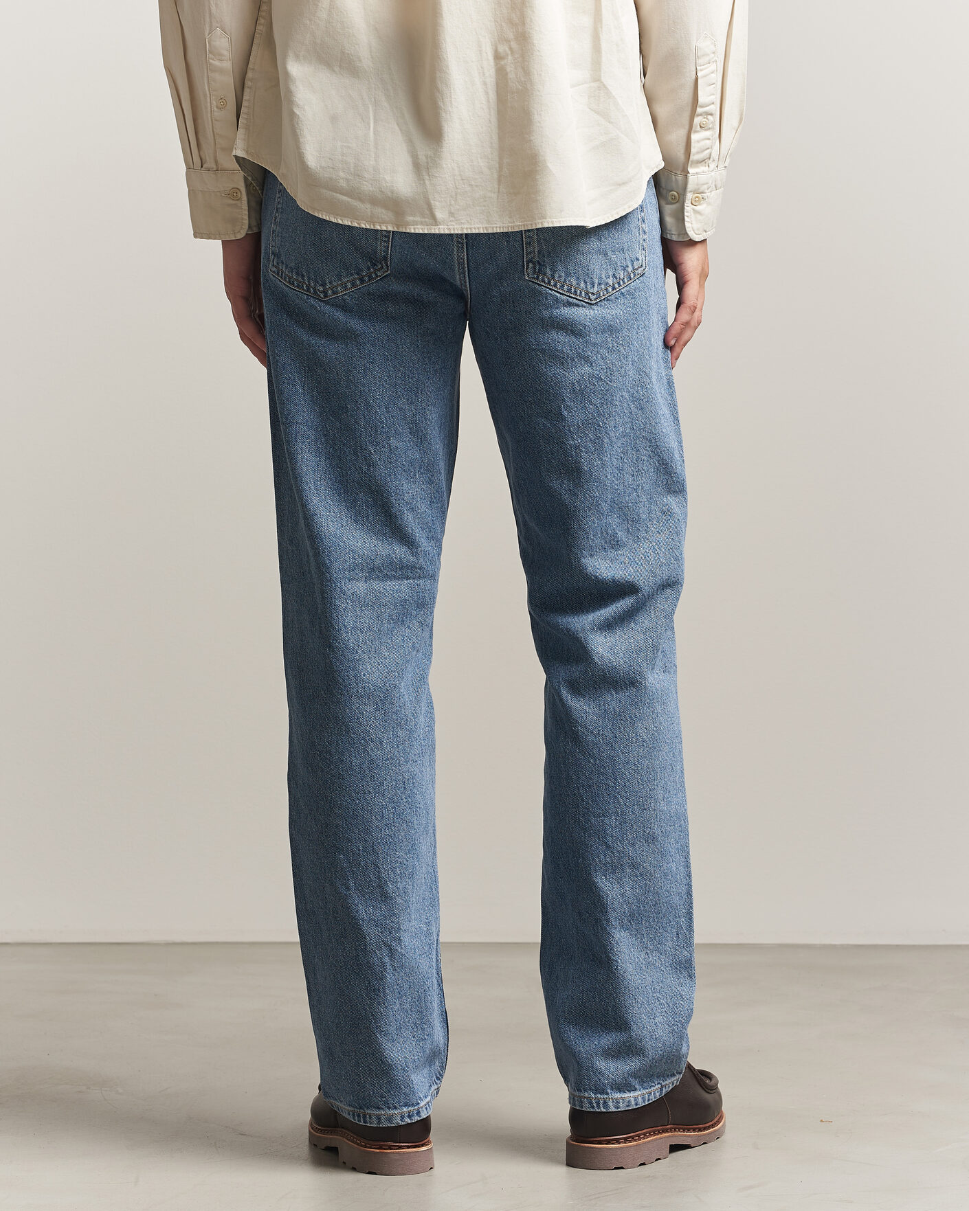 Herre | Jeans | Gant | Straight Fit Jeans Mid Blue Broken In