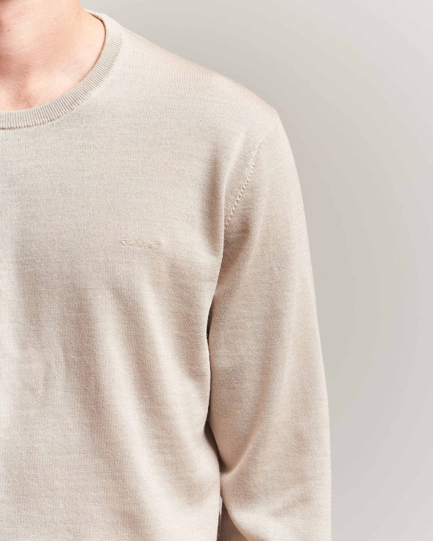 Herre | Gensere | Gant | Extrafine Merino Knitted Crew Neck Clay Beige