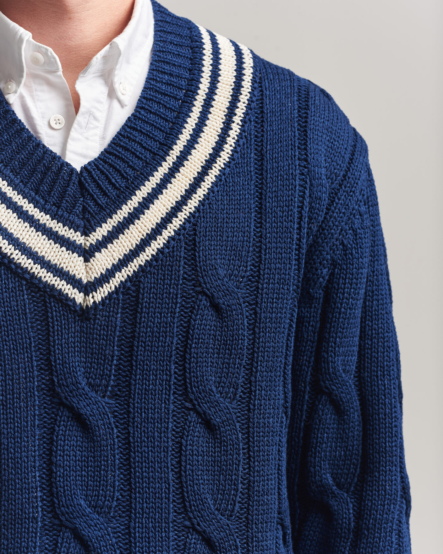 Herre | Gensere | Gant | Mercerized Cotton Knitted Cable V-Neck Persian Blue