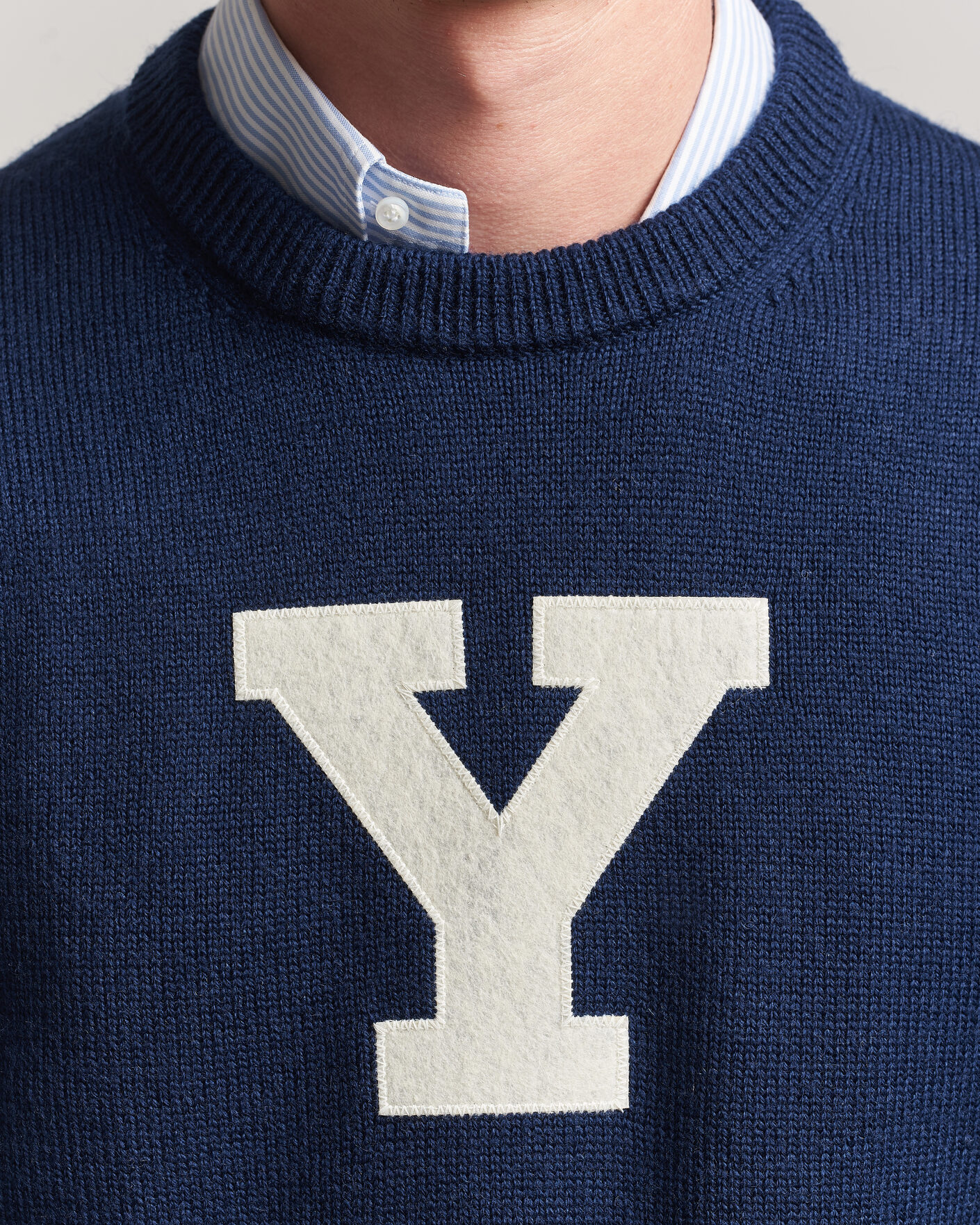 Herre | Gensere | Gant | YALE Merino Crew Neck Marine