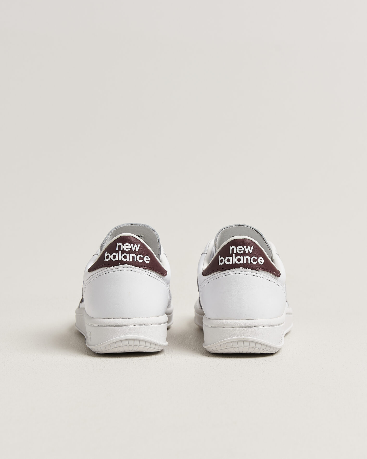 Herre | Sneakers | New Balance | T500 Sneakers White/Cherry