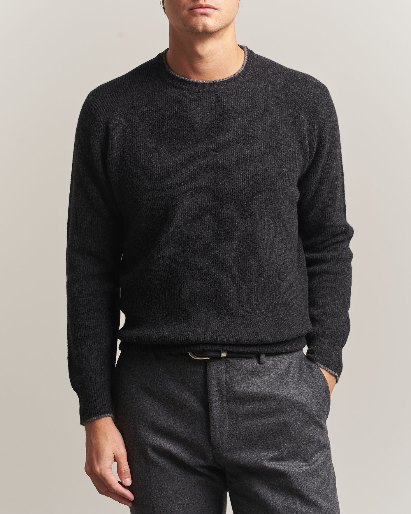 Herre | Gensere | Altea | Rib Wool Raglan Sweater Charcoal