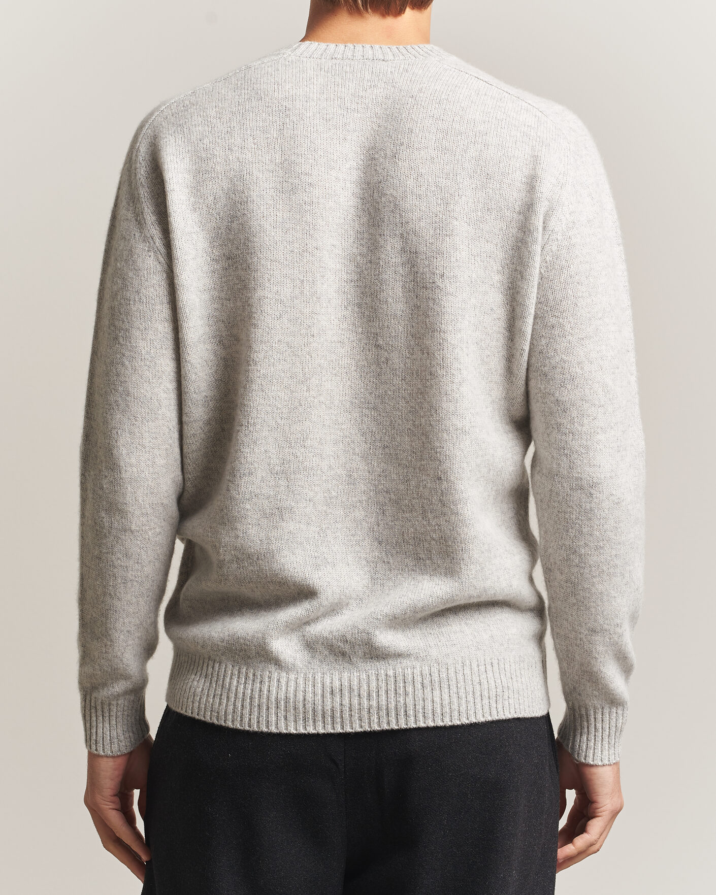 Herre | Gensere | Boglioli | Cloud Cashmere Crew Neck Light Grey