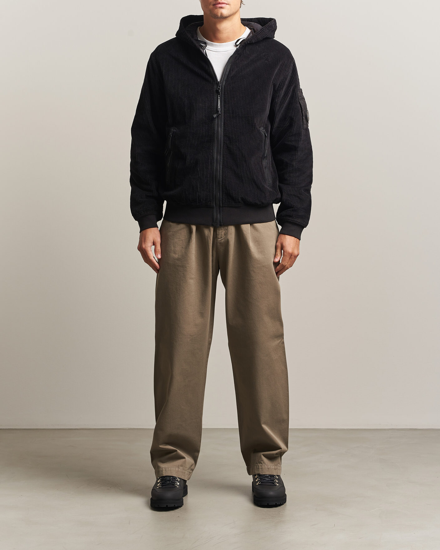 Herre | Jakker | C.P. Company | Light Padded Hood Corduroy Jacket Black