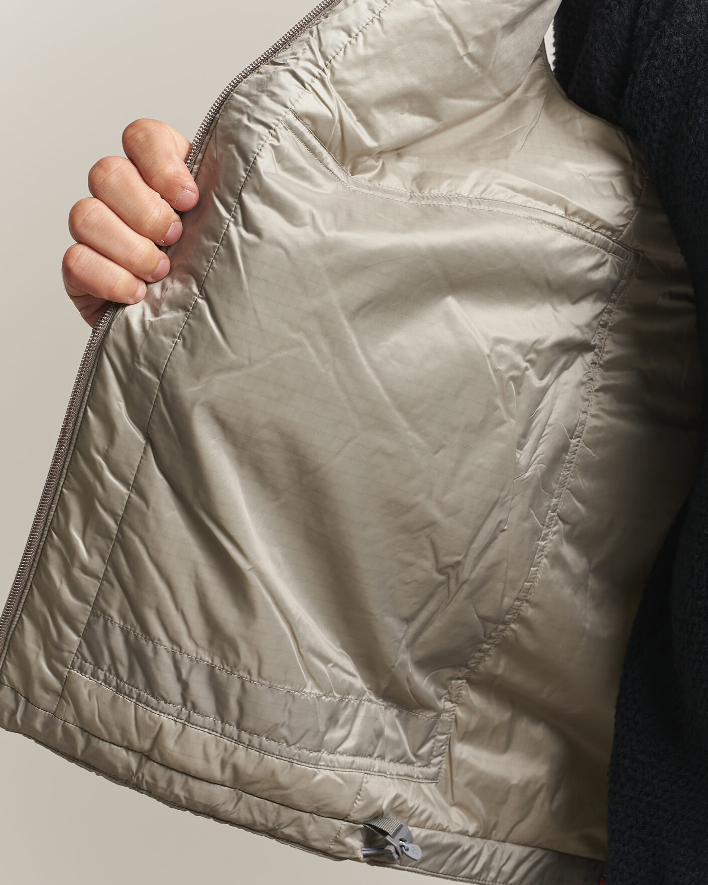 Herre | Vester | Houdini | Dunfri Primaloft Padded Vest Sandstorm