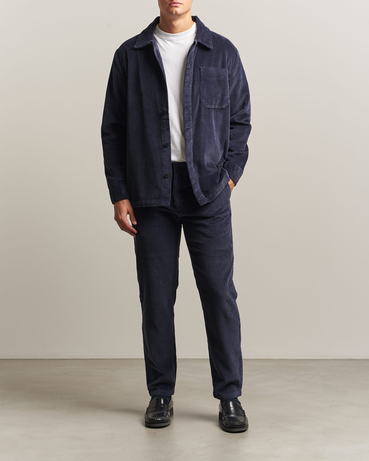 Herre | Skjorter | KnowledgeCotton Apparel | Cotton Corduroy Overshirt Night Sky