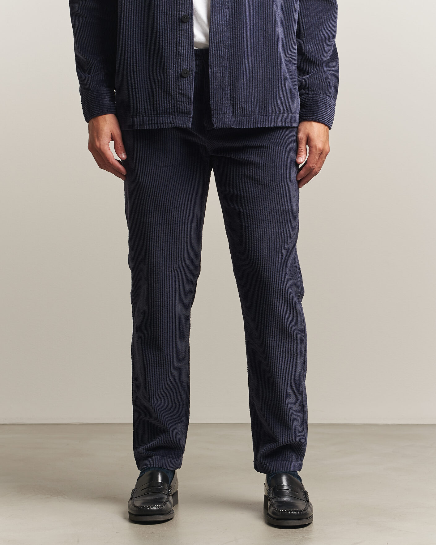 Herre | Bukser | KnowledgeCotton Apparel | Chuck Regular Cord Trousers Night Sky