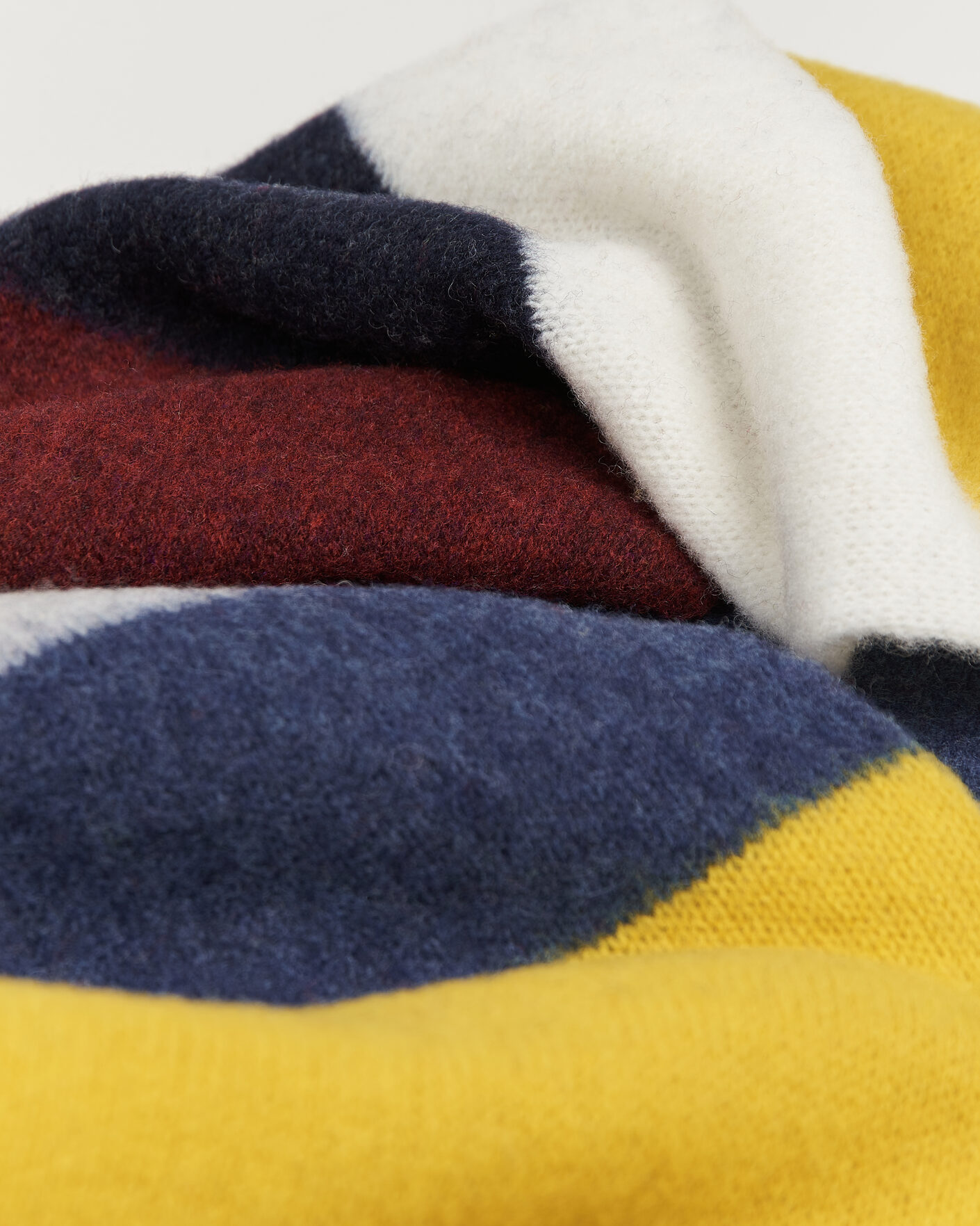 Herre | Skjerf | Robert Mackie | Rona Ribbed Shaggy Lambswool Scarf Yellow/Grey/Blue Mix
