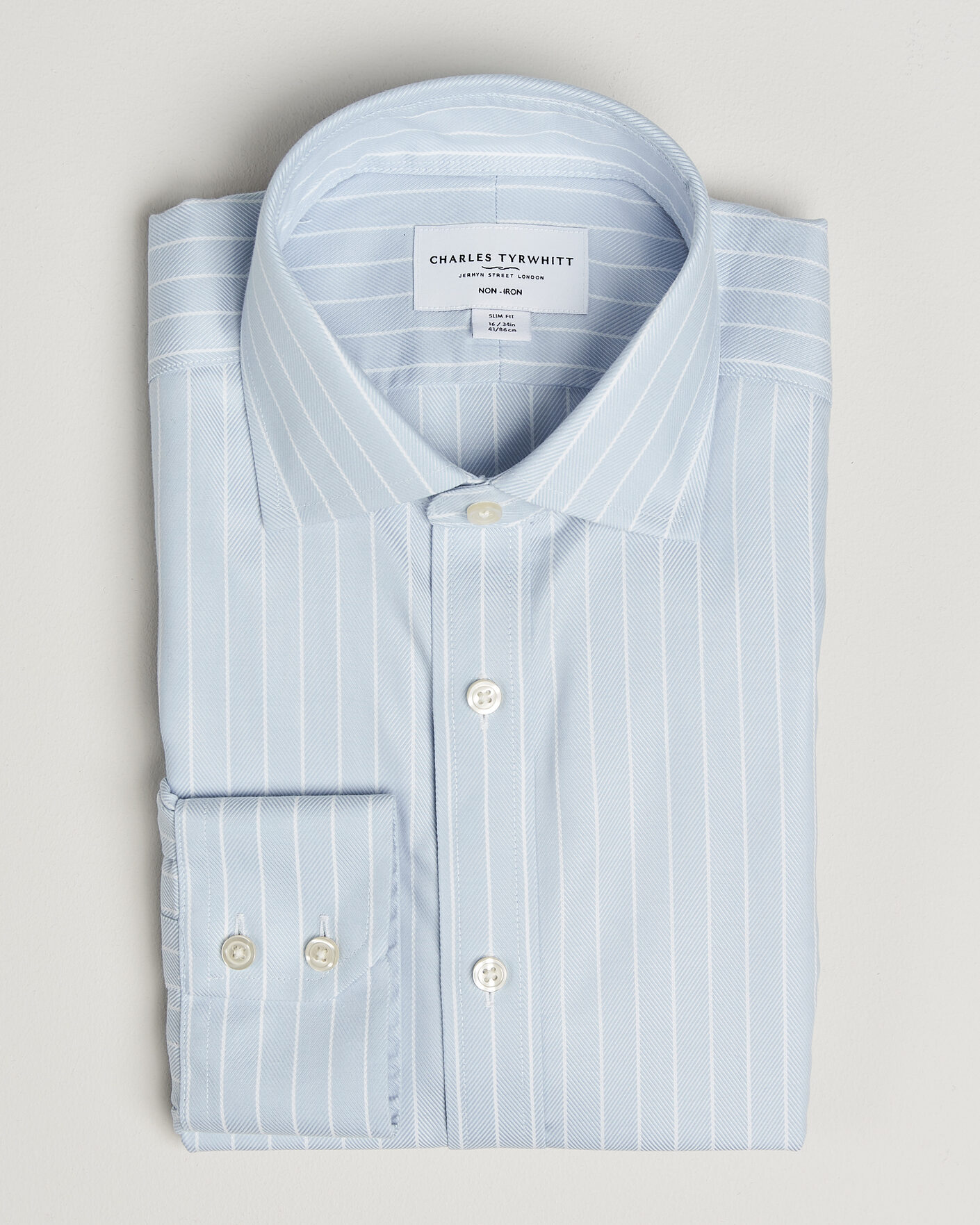 Herre | Skjorter | Charles Tyrwhitt | Slim Fit Non Iron Herringbone Stripe Shirt Light Blue