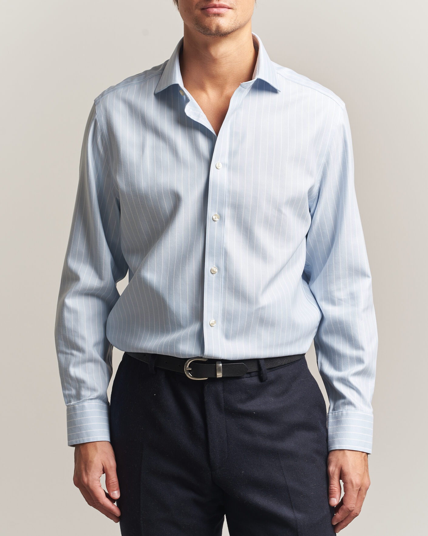 Herre | Skjorter | Charles Tyrwhitt | Slim Fit Non Iron Herringbone Stripe Shirt Light Blue