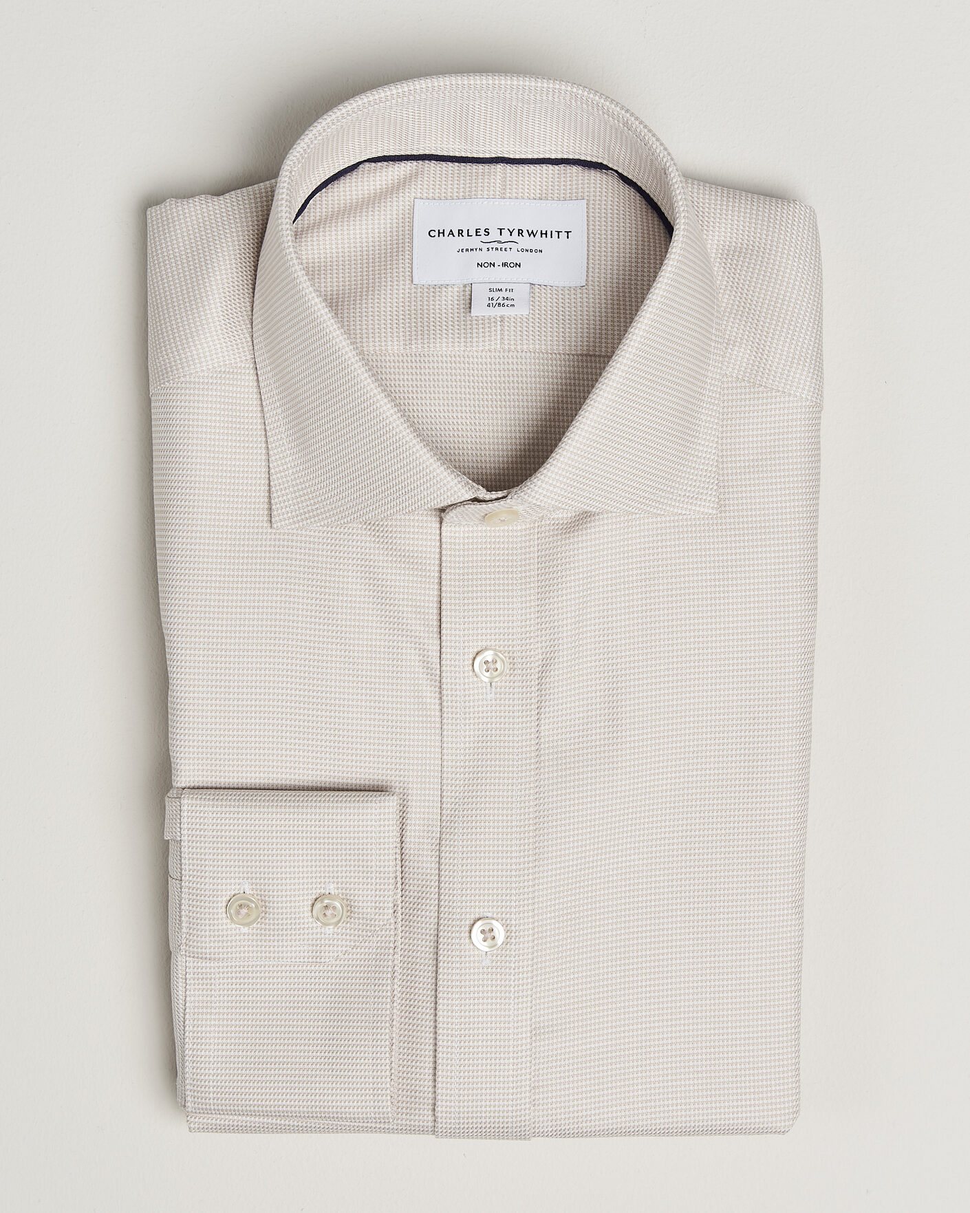Herre | Skjorter | Charles Tyrwhitt | Slim Fit Non Iron Trafalgar Weave Shirt Stone