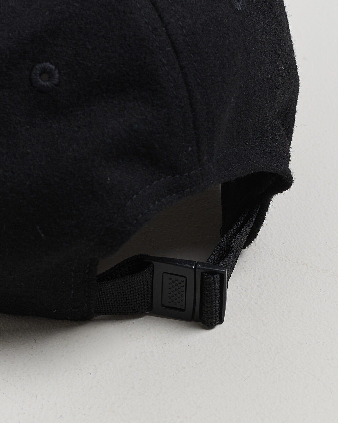 Herre | Hatter og capser | J.Lindeberg | Winter Wool Cap Black