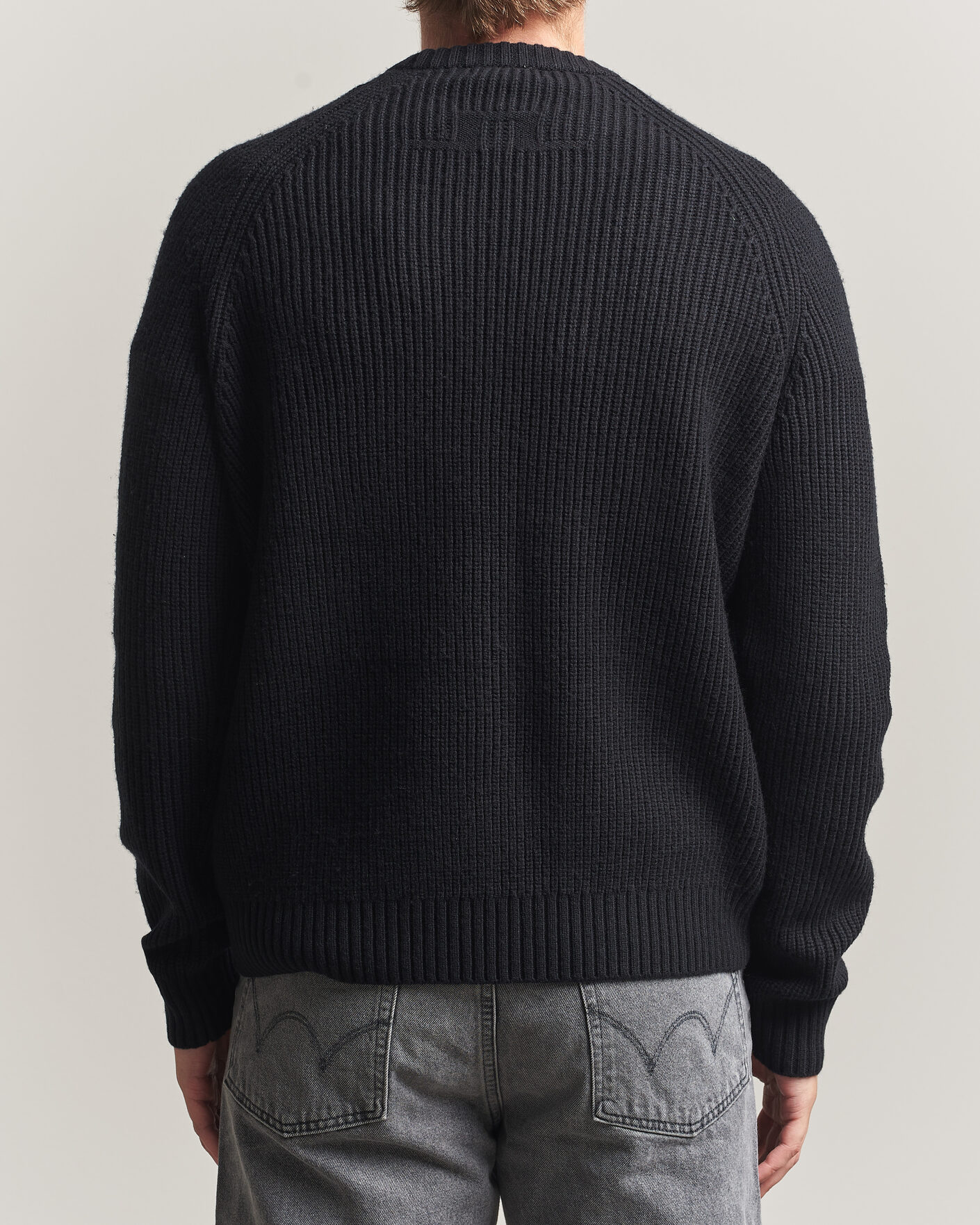 Herre | Gensere | J.Lindeberg | Hallow Wool Blend Knitted Sweater Black