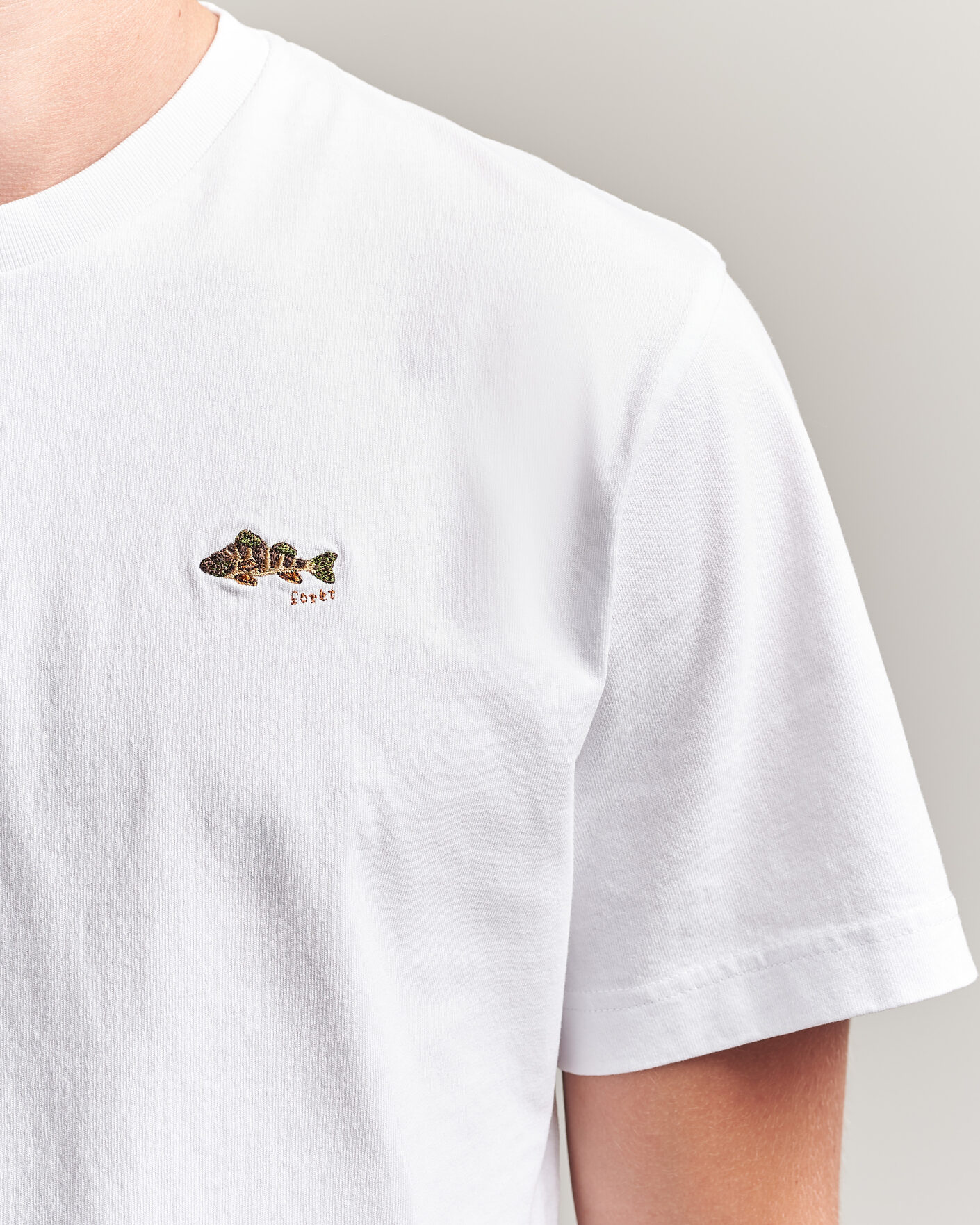 Herre | T-Shirts | Forét | Perch T-Shirt White