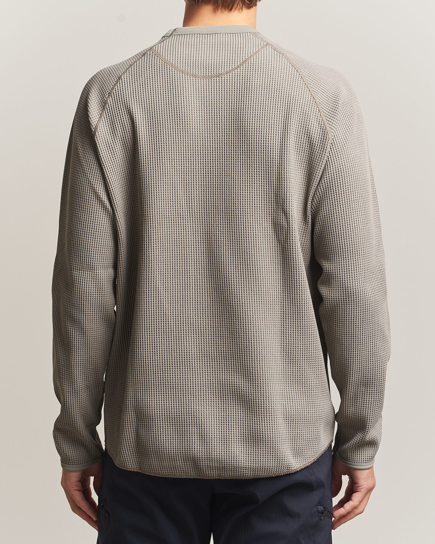 Herre | T-Shirts | Goldwin | WF Light Long Sleeve T-Shirt Arid Beige