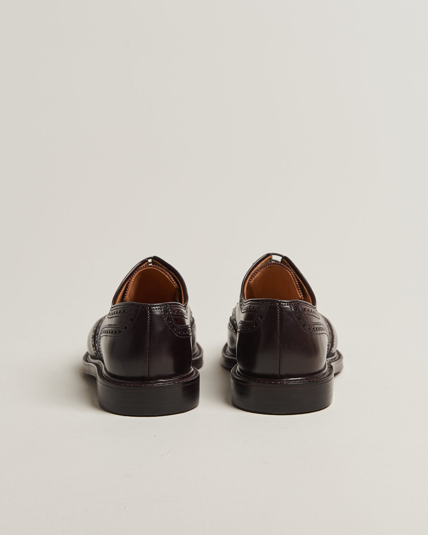 Herre | Brogues | Crockett & Jones | Pembroke Burgundy Shell Cordovan