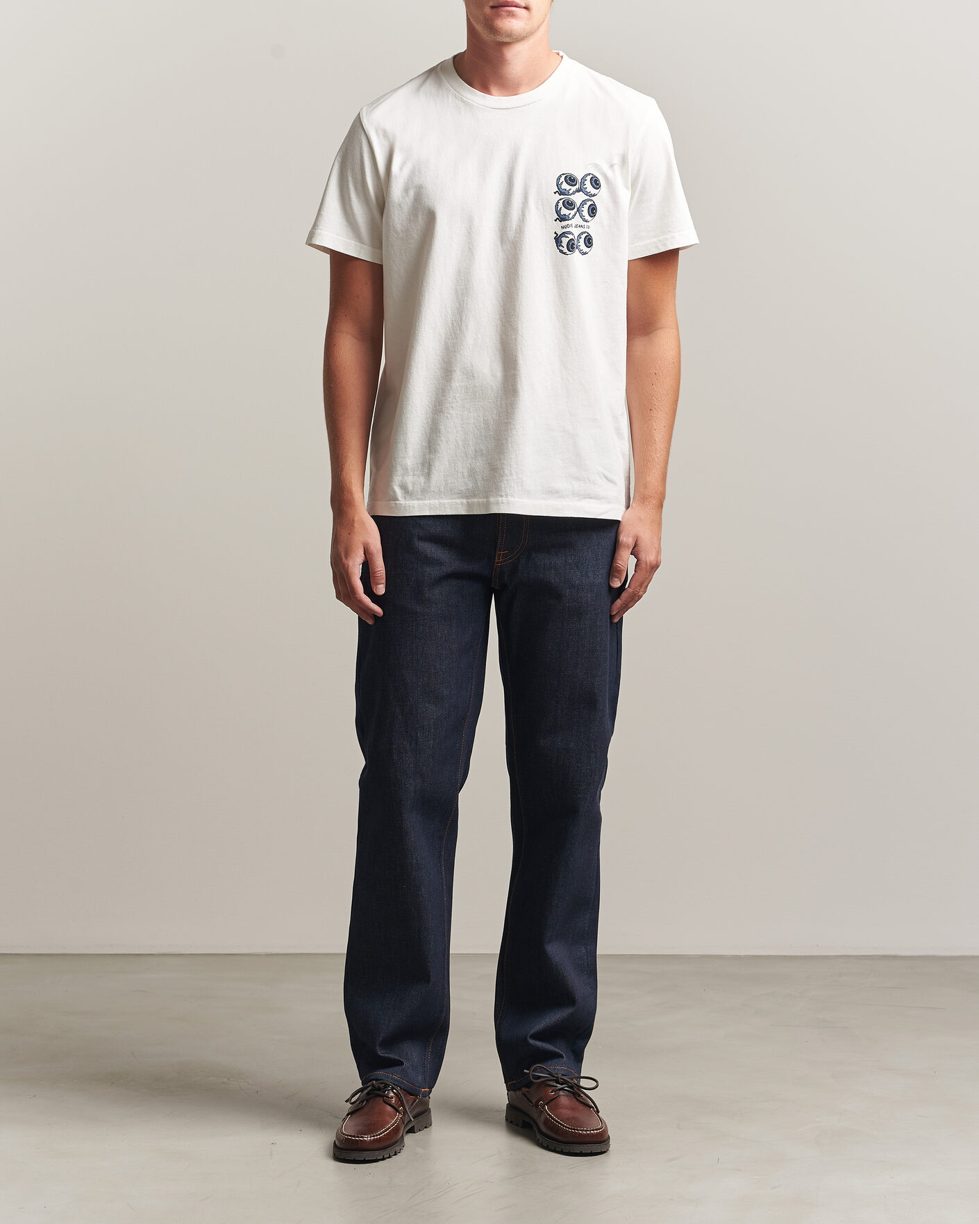Herre | T-Shirts | Nudie Jeans | Roy Wall Crack T-Shirt Chalk White