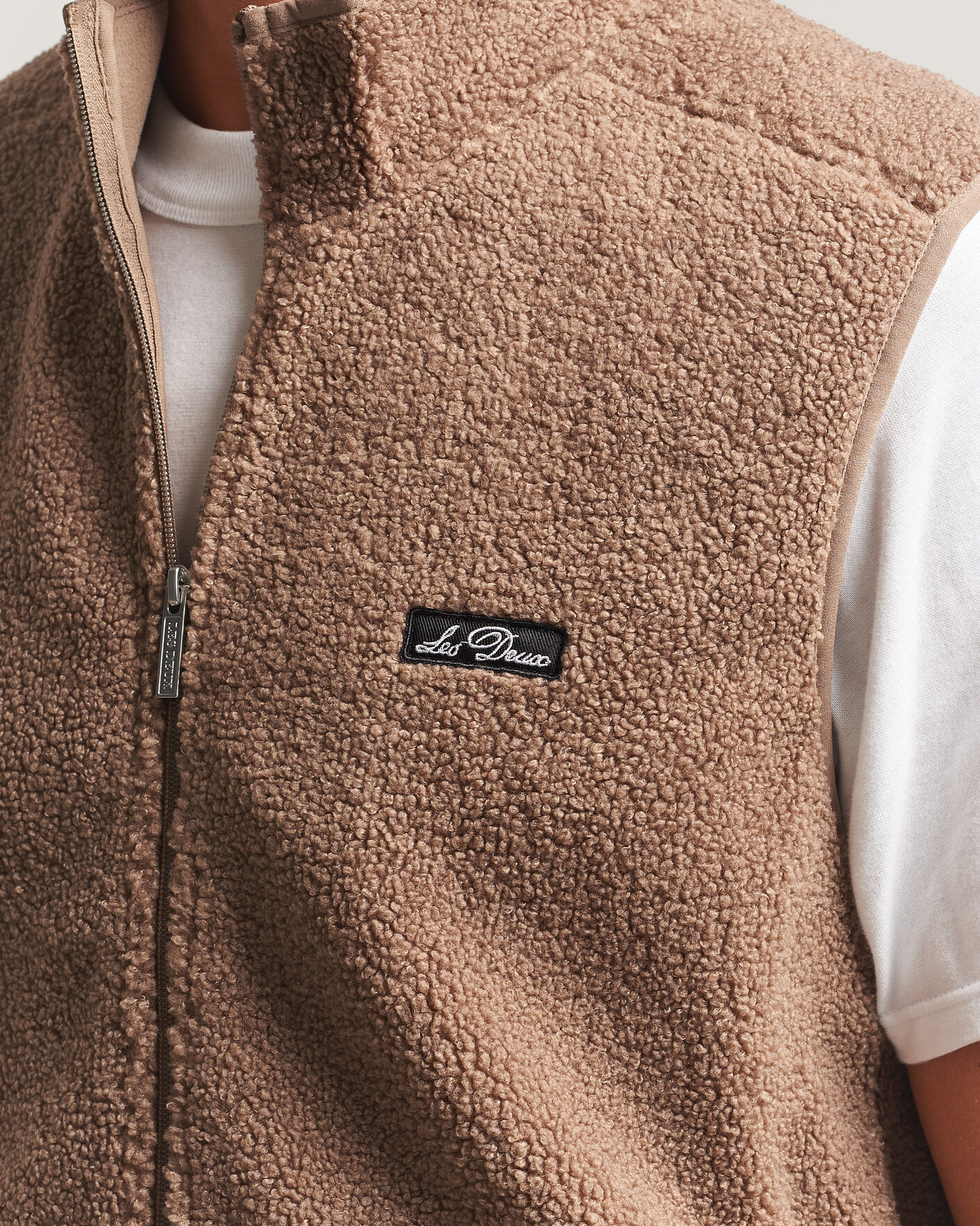 Herre | Vester | LES DEUX | Patch Teddy Vest Caribou