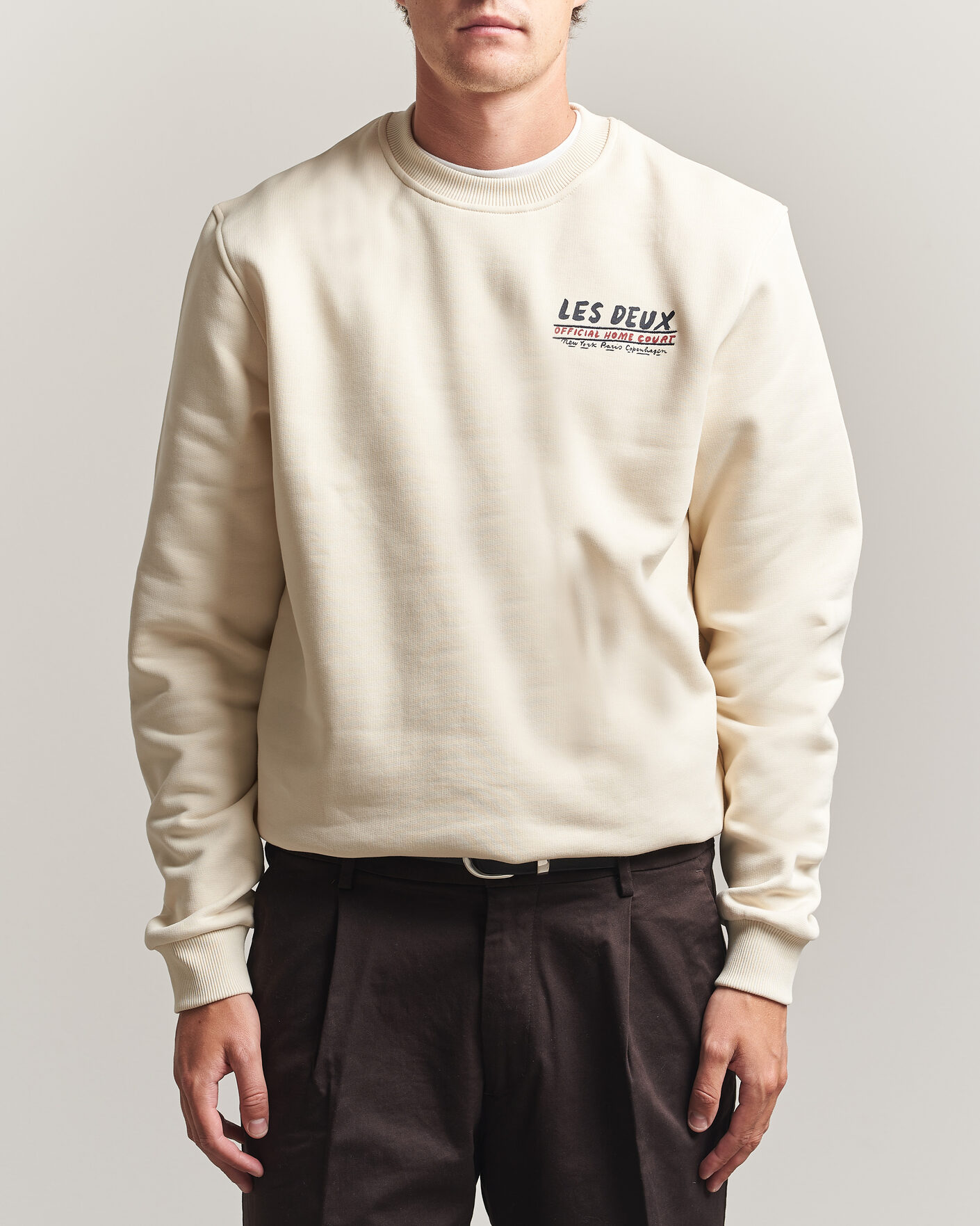 Herre | Gensere | LES DEUX | Record Sweatshirt Ivory