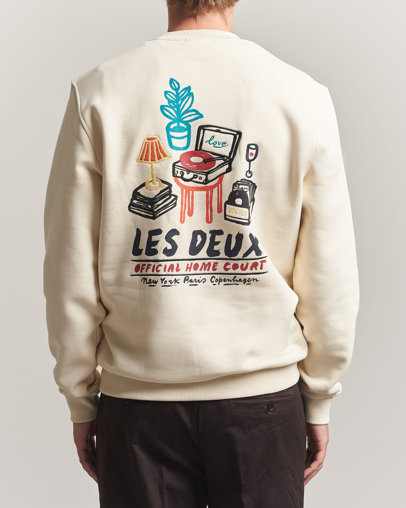 Herre | Gensere | LES DEUX | Record Sweatshirt Ivory