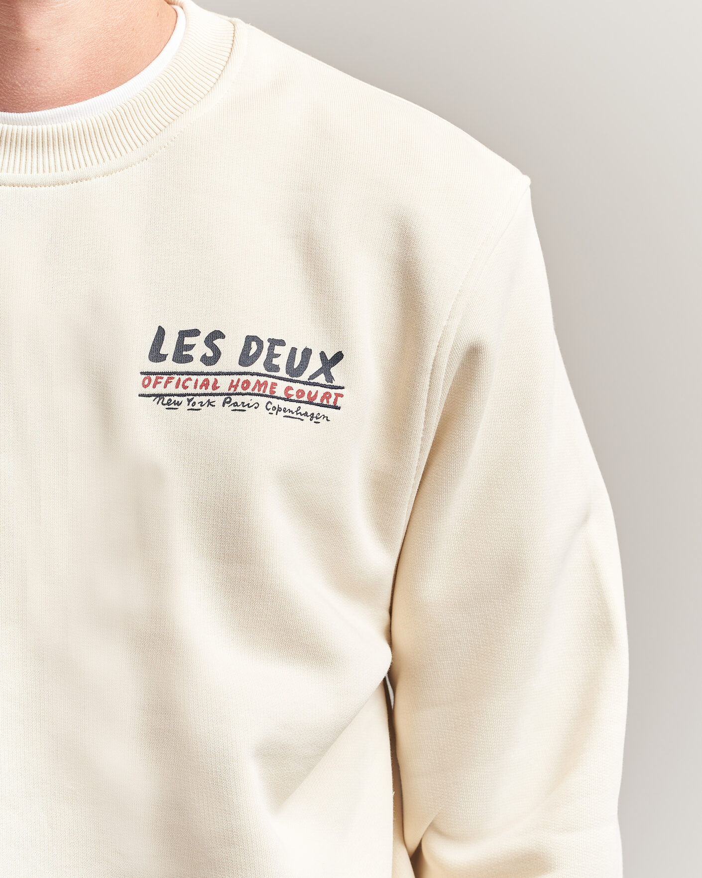 Herre | Gensere | LES DEUX | Record Sweatshirt Ivory