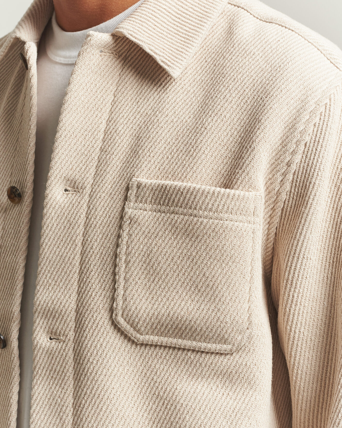 Herre | Skjorter | LES DEUX | Twill Wool Overshirt Ivory