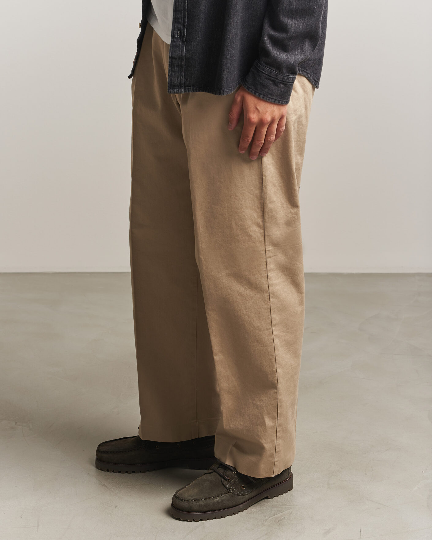 Herre | Loafers | LES DEUX | Suede Boatshoe Rosin Green