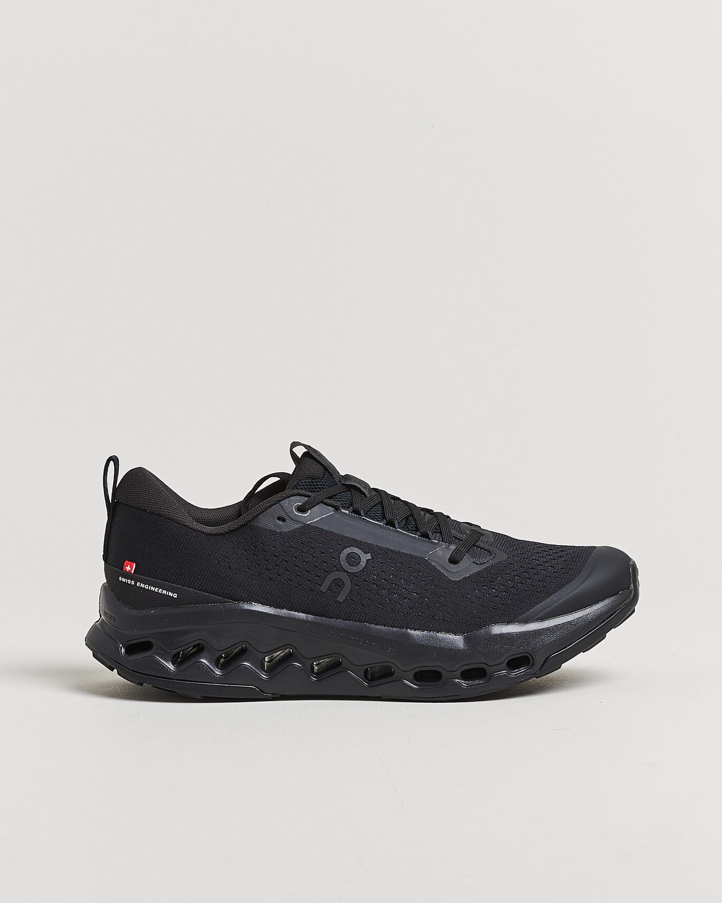 Herre | Løpesko | On | Cloudsurfer Trail 2 Black/Eclipse