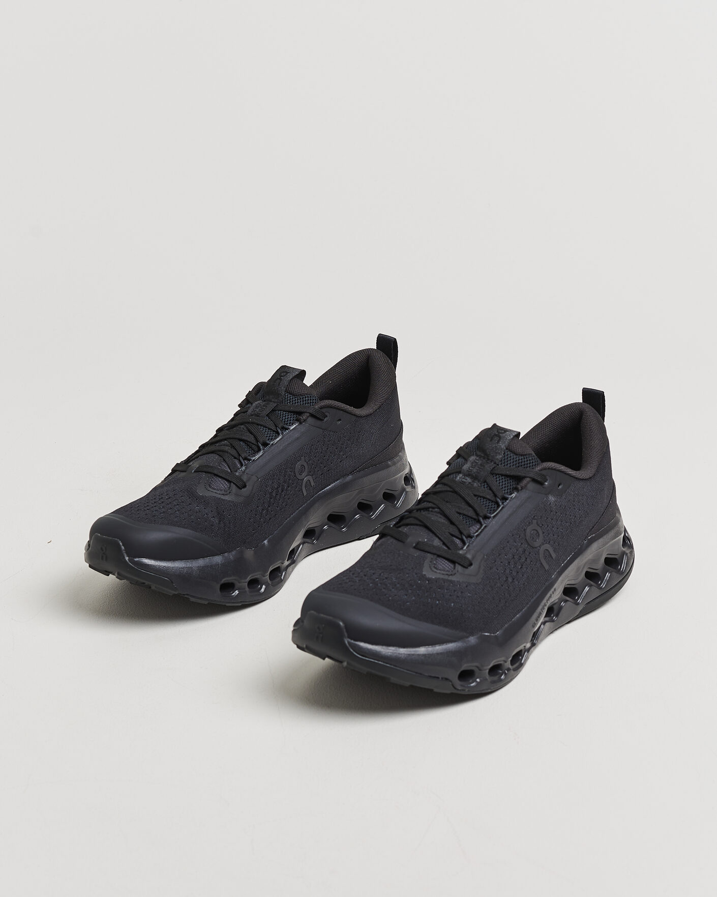 Herre | Løpesko | On | Cloudsurfer Trail 2 Black/Eclipse