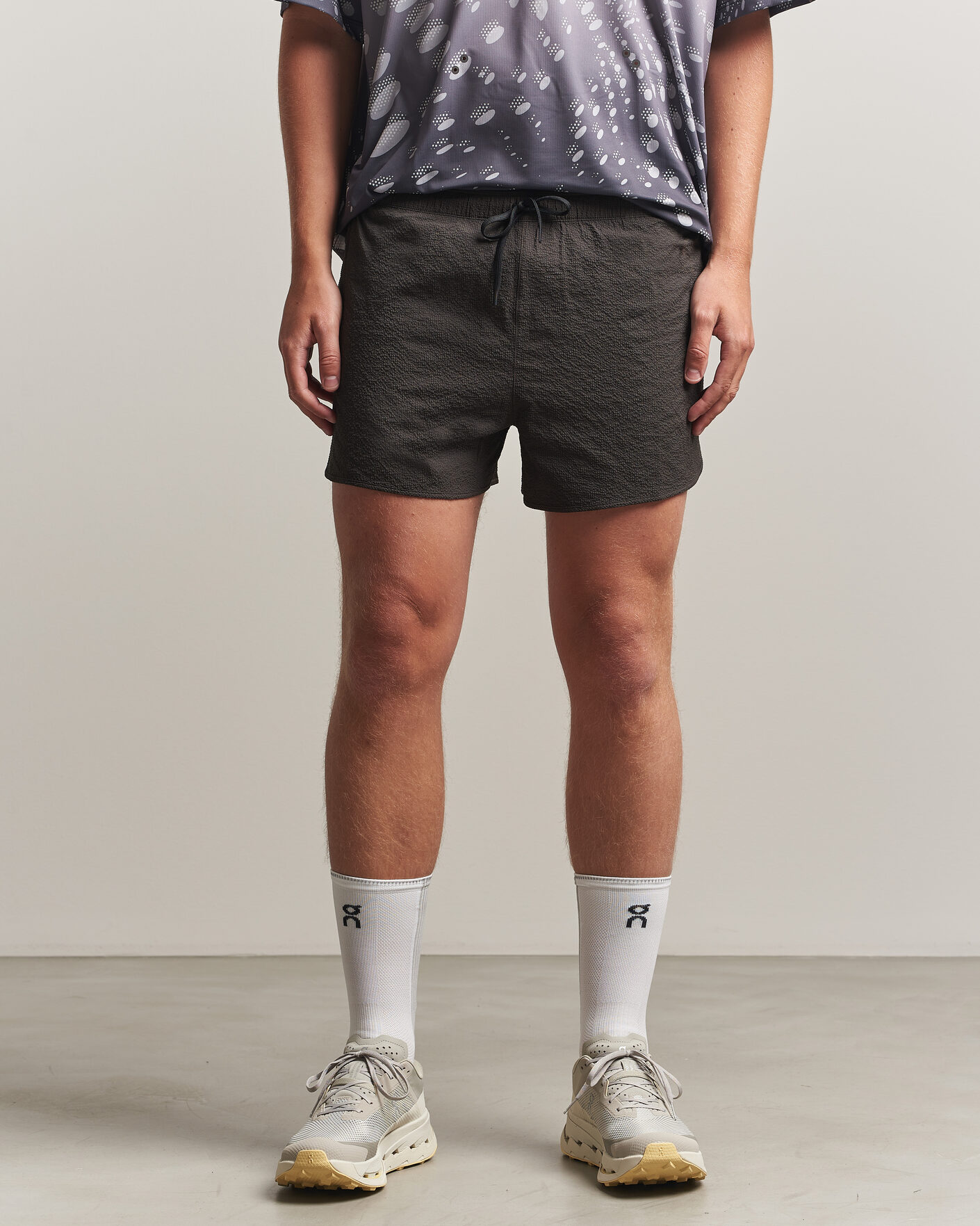 Herre | Shorts | On | Performance Volt Shorts Espresso