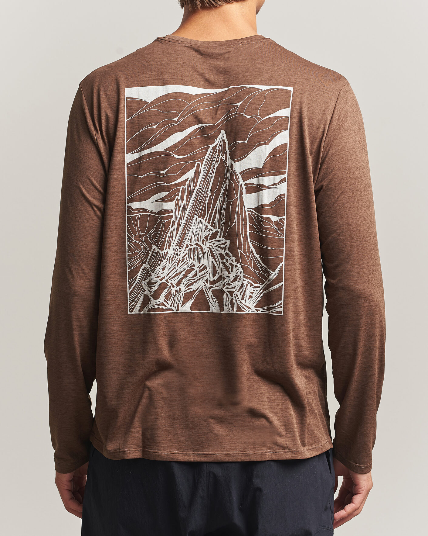 Herre | T-Shirts | Patagonia | Long Sleeve Cap Cool Shirt Berm Brown