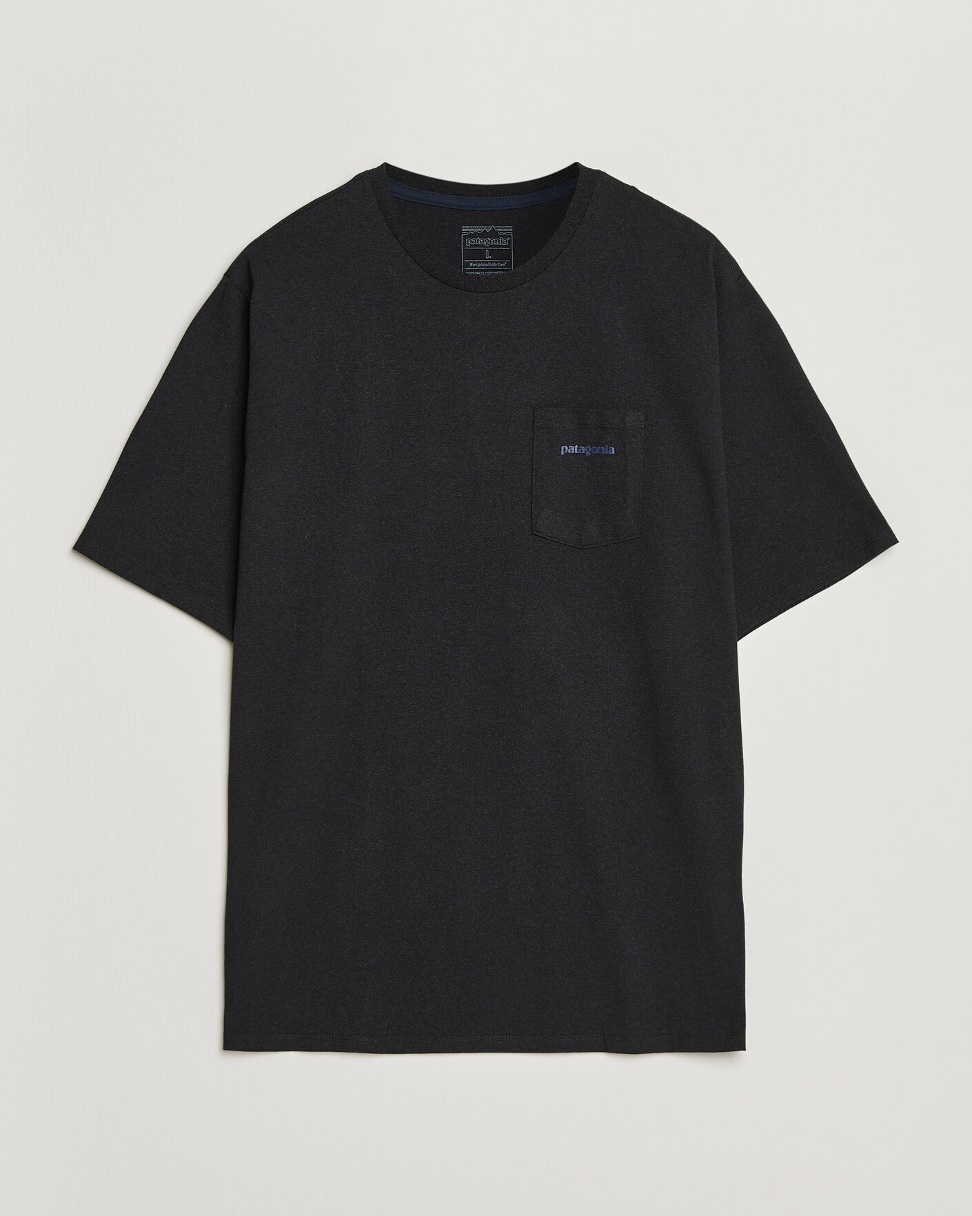 Herre | T-Shirts | Patagonia | Boardshort Logo Pocket Responsibili T-Shirt Ink Black
