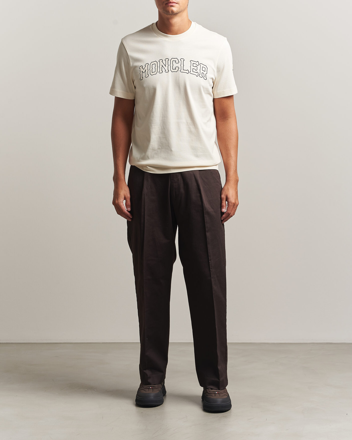 Herre | T-Shirts | Moncler | College Logo T-Shirt Off White