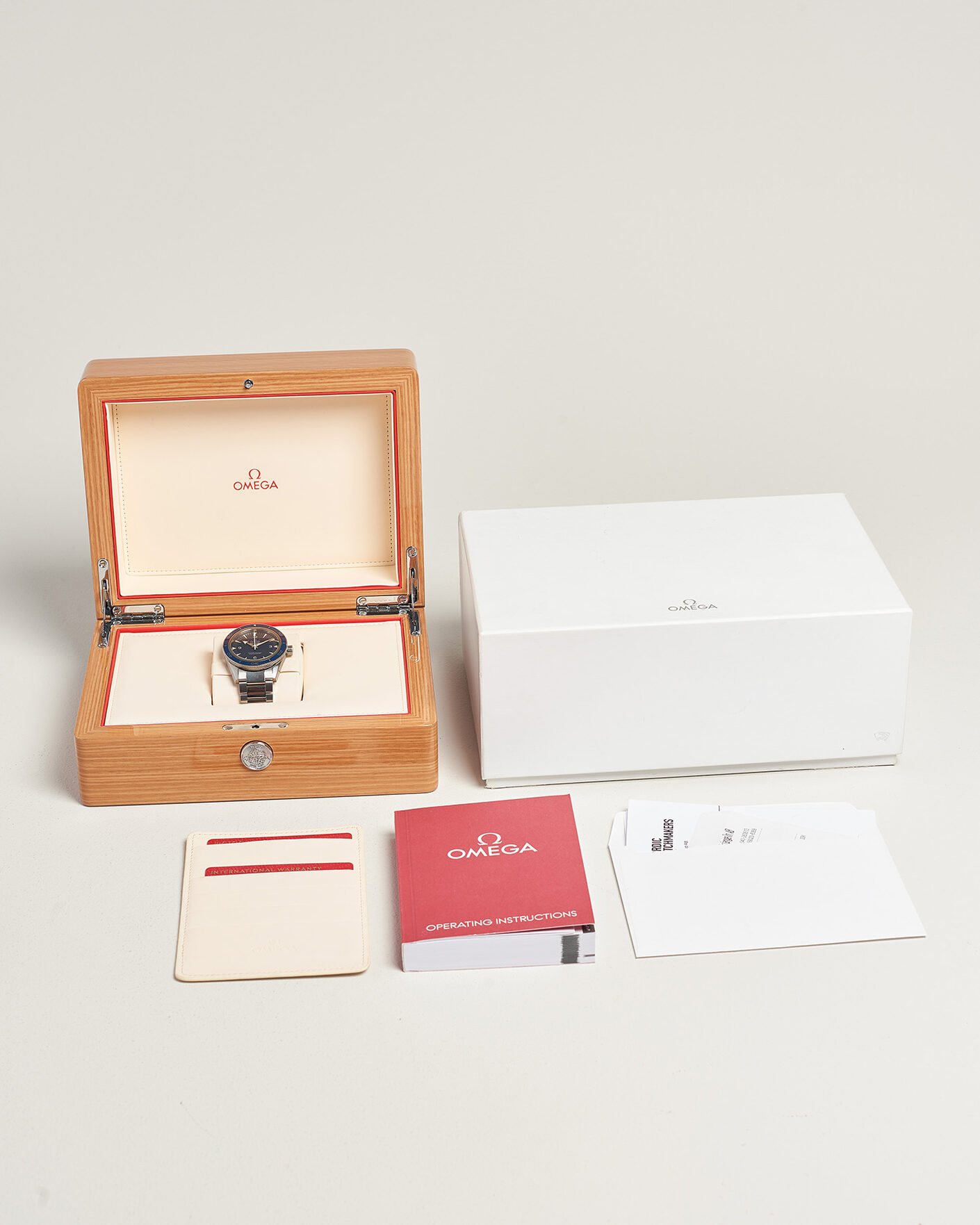 Herre | Pre-Owned & Vintage Watches | Omega Pre-Owned | Seamaster 300