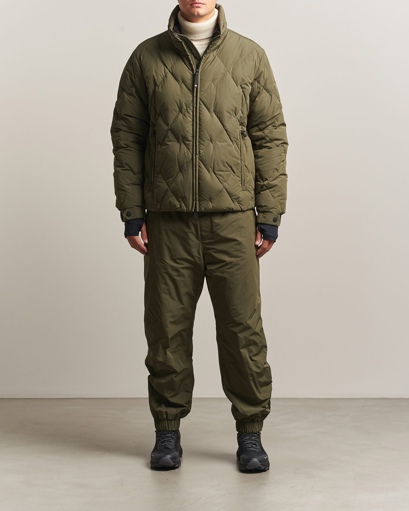 Herre | Jakker | Moncler Grenoble | Bramas Quilted Jacket Olive
