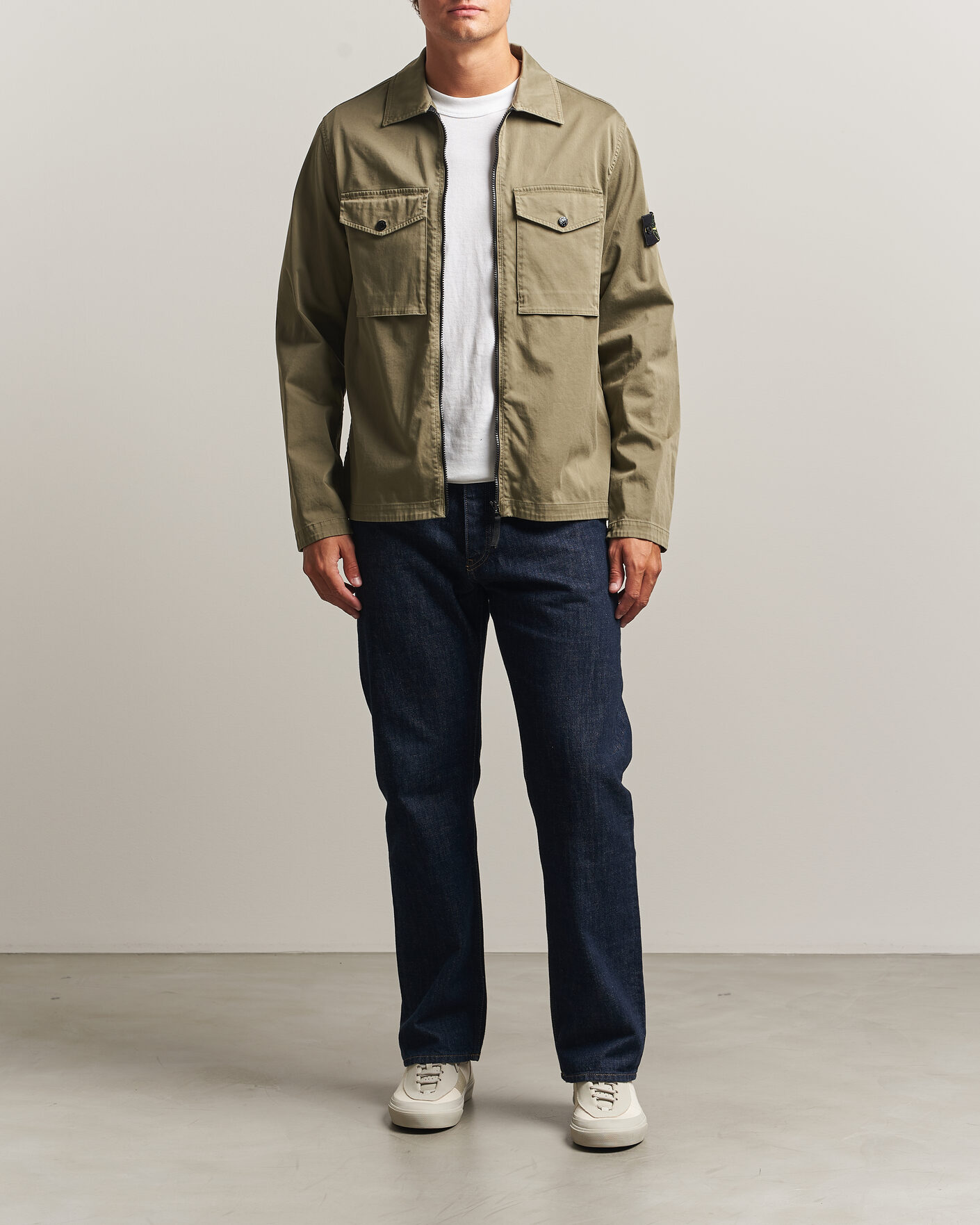 Herre | Skjorter | Stone Island | Organic Cotton Satin Stretch Zip Overshirt Miltary Green