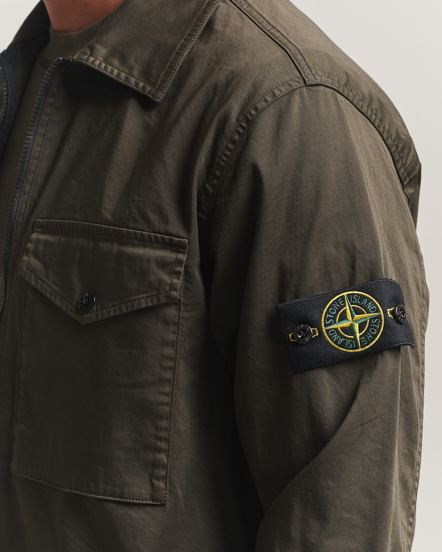 Herre | Skjorter | Stone Island | Organic Cotton Satin Stretch Zip Overshirt Grey