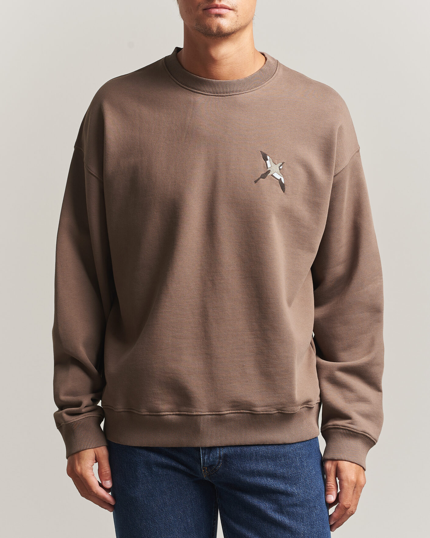 Herre | Gensere | Axel Arigato | Micro Bee Bird Sweatshirt Coffee Brown