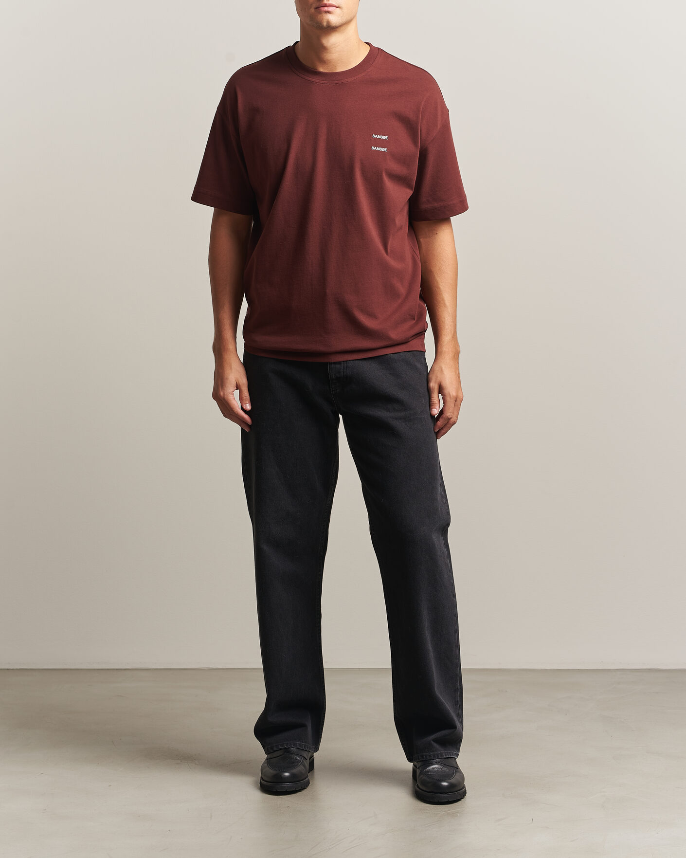 Herre | T-Shirts | Samsøe Samsøe | Joel Organic Cotton T-Shirt Bitter Chocolate