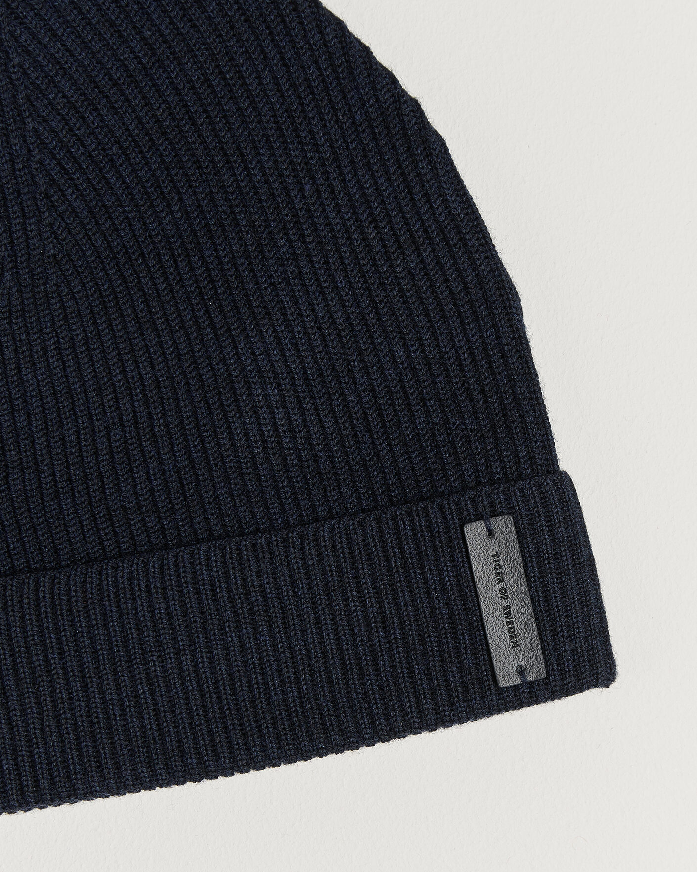 Herre | Luer | Tiger of Sweden | Caldu Wool Beanie Light Ink