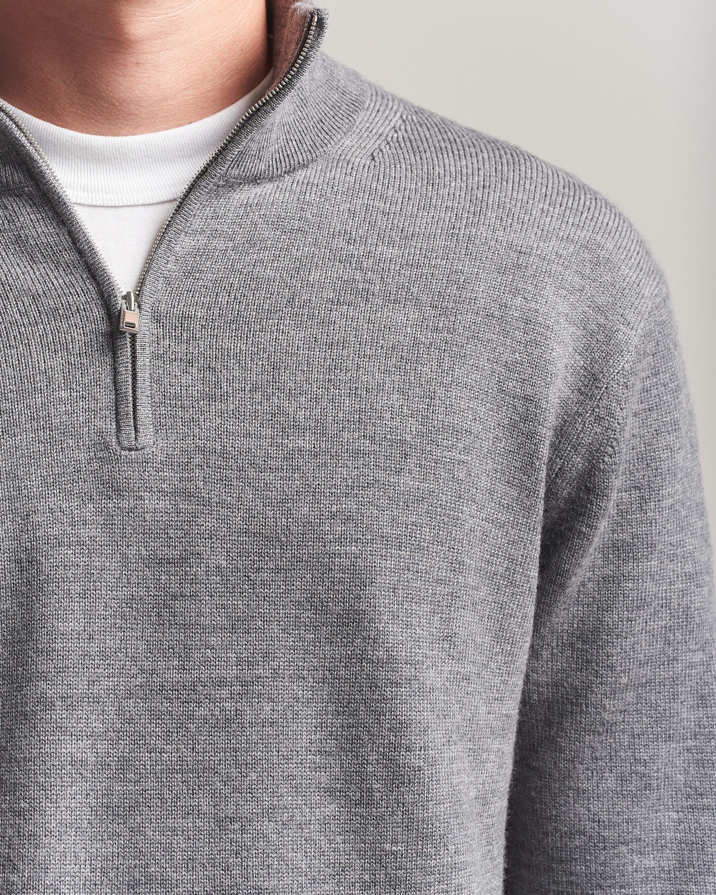 Herre | Gensere | Tiger of Sweden | Travis Wool Half Zip Concrete Melange