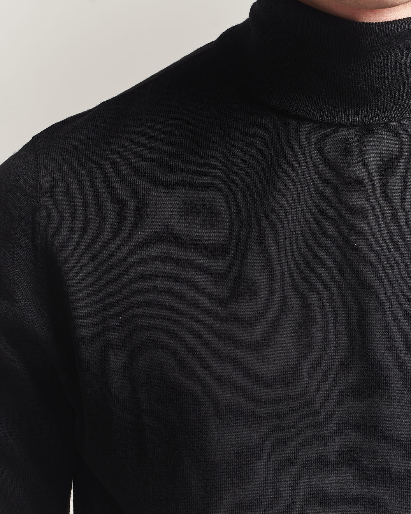 Herre | Gensere | Tiger of Sweden | Nevile Extra Fine Merino Polo Black