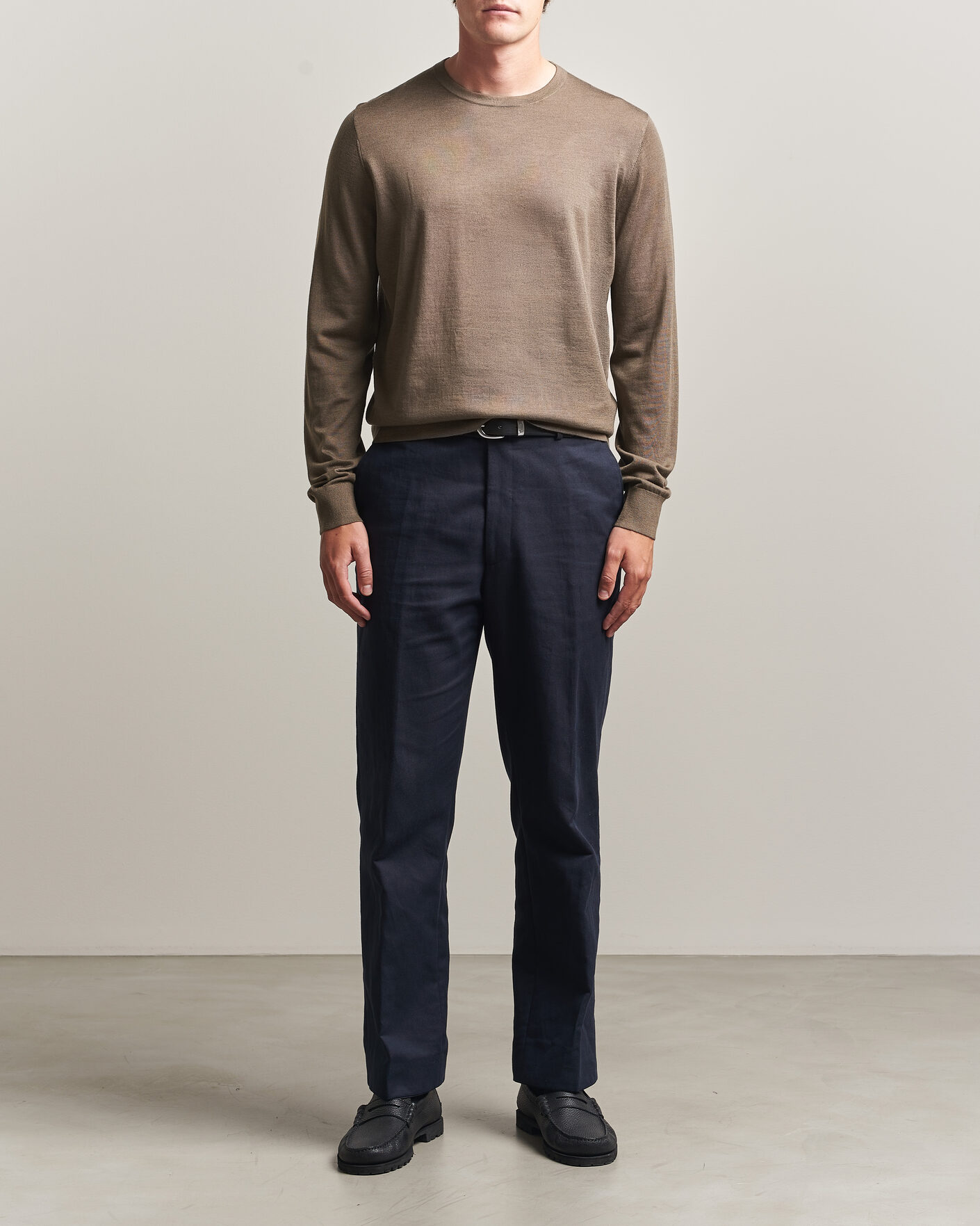 Herre | Gensere | Tiger of Sweden | Connor Extra Fine Merino Crew Neck Pullover Aged Timber