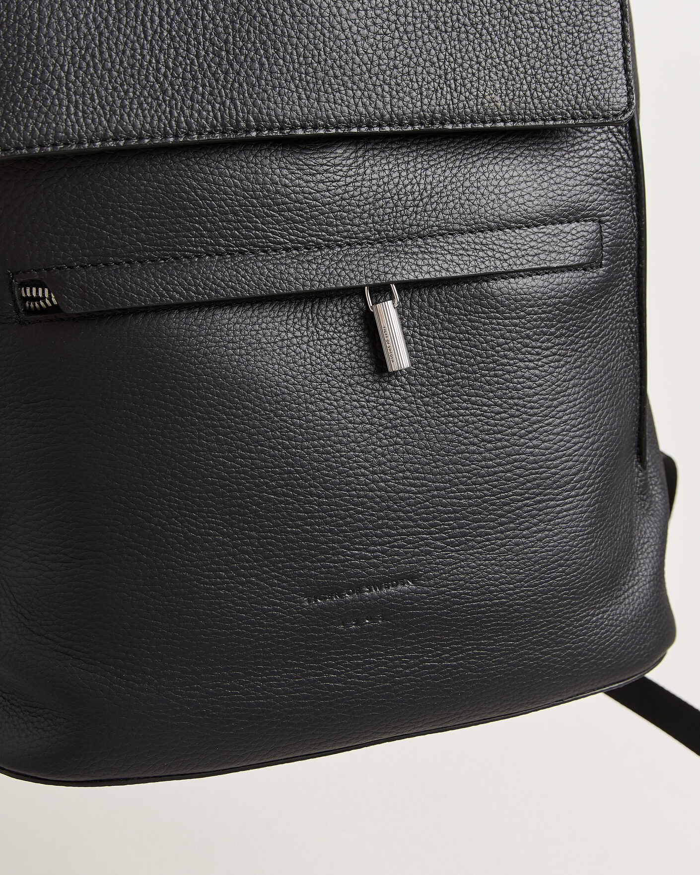 Herre | Vesker | Tiger of Sweden | Vuntir Grained Leather Backpack Black