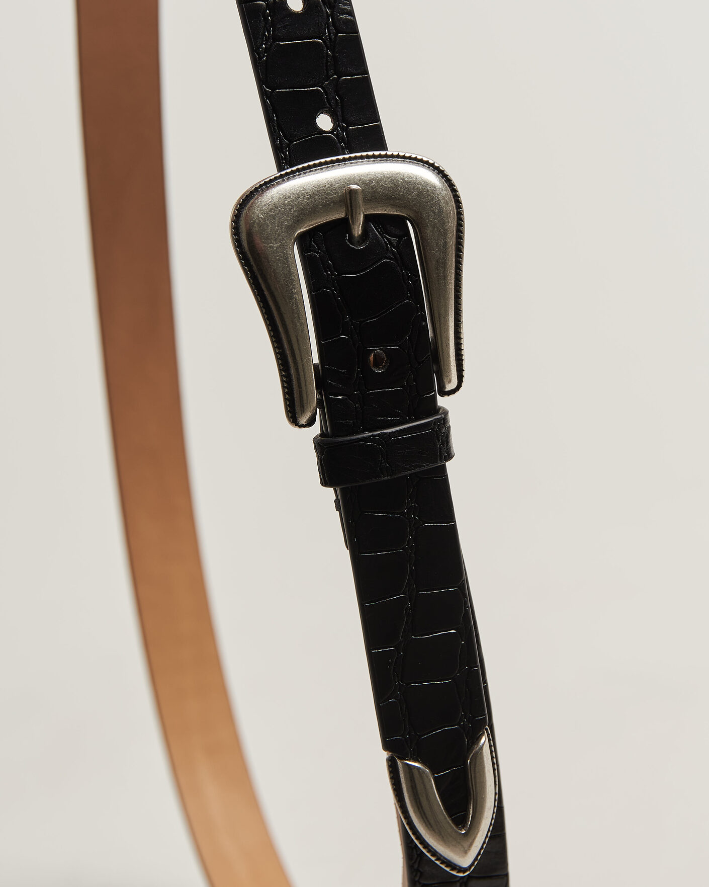 Herre | Belter | Tiger of Sweden | Ecus Structured Leather Western Belt Black