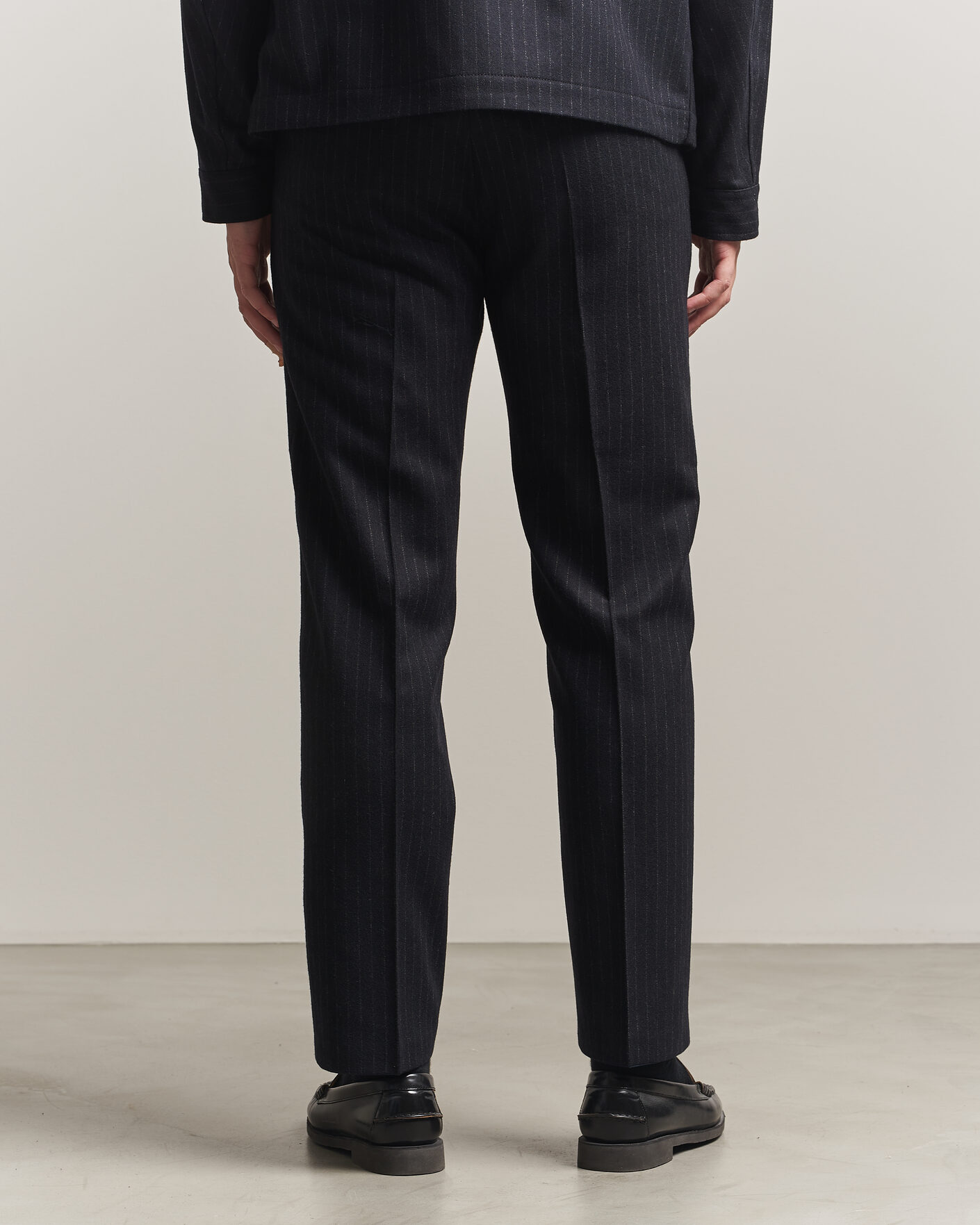 Herre | Bukser | Tiger of Sweden | Tense Wool Pleated Pinstriped Trousers Blue Function