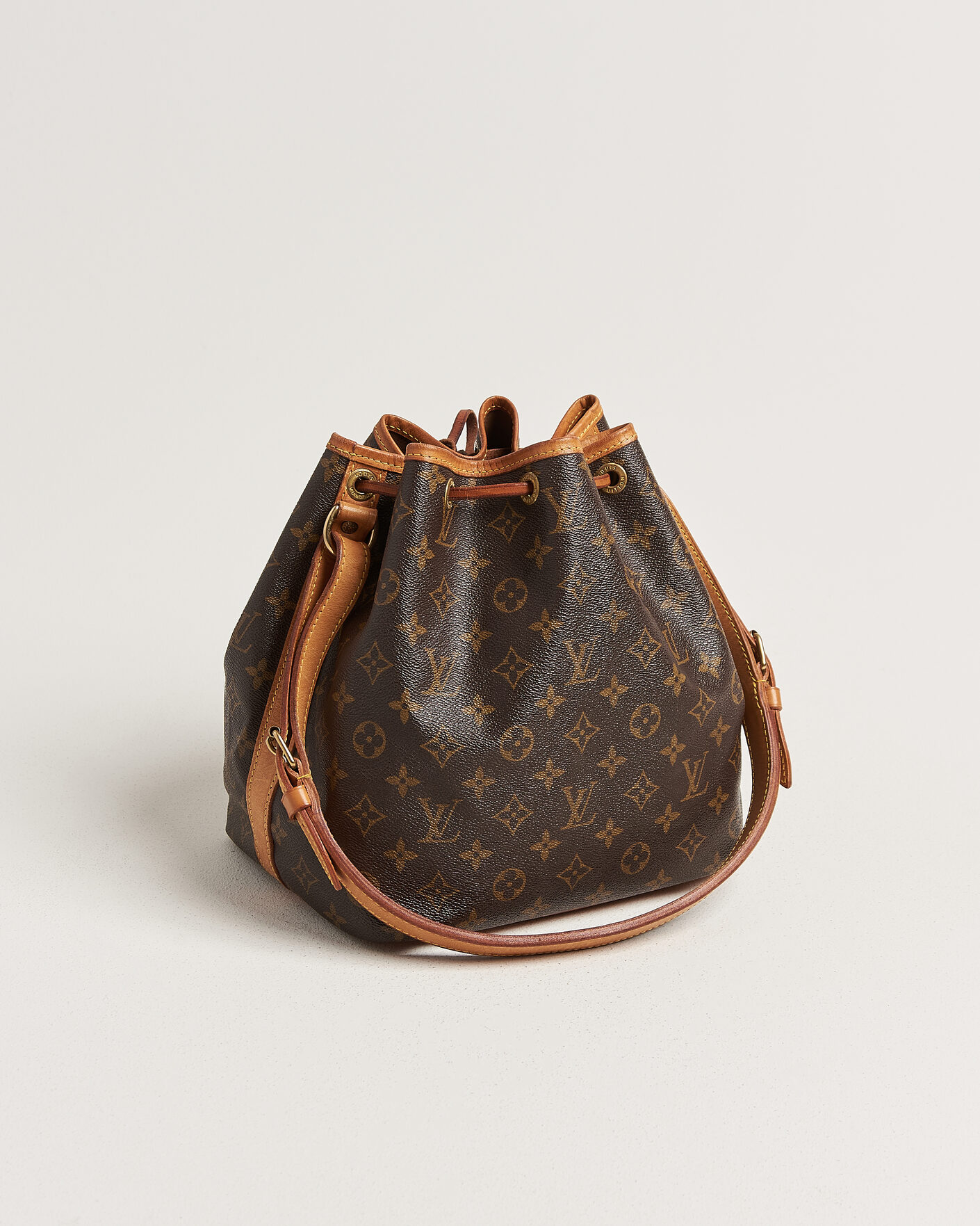 Herre | Pre-Owned & Vintage Bags | Louis Vuitton Pre-Owned | Petit Noé Monogram