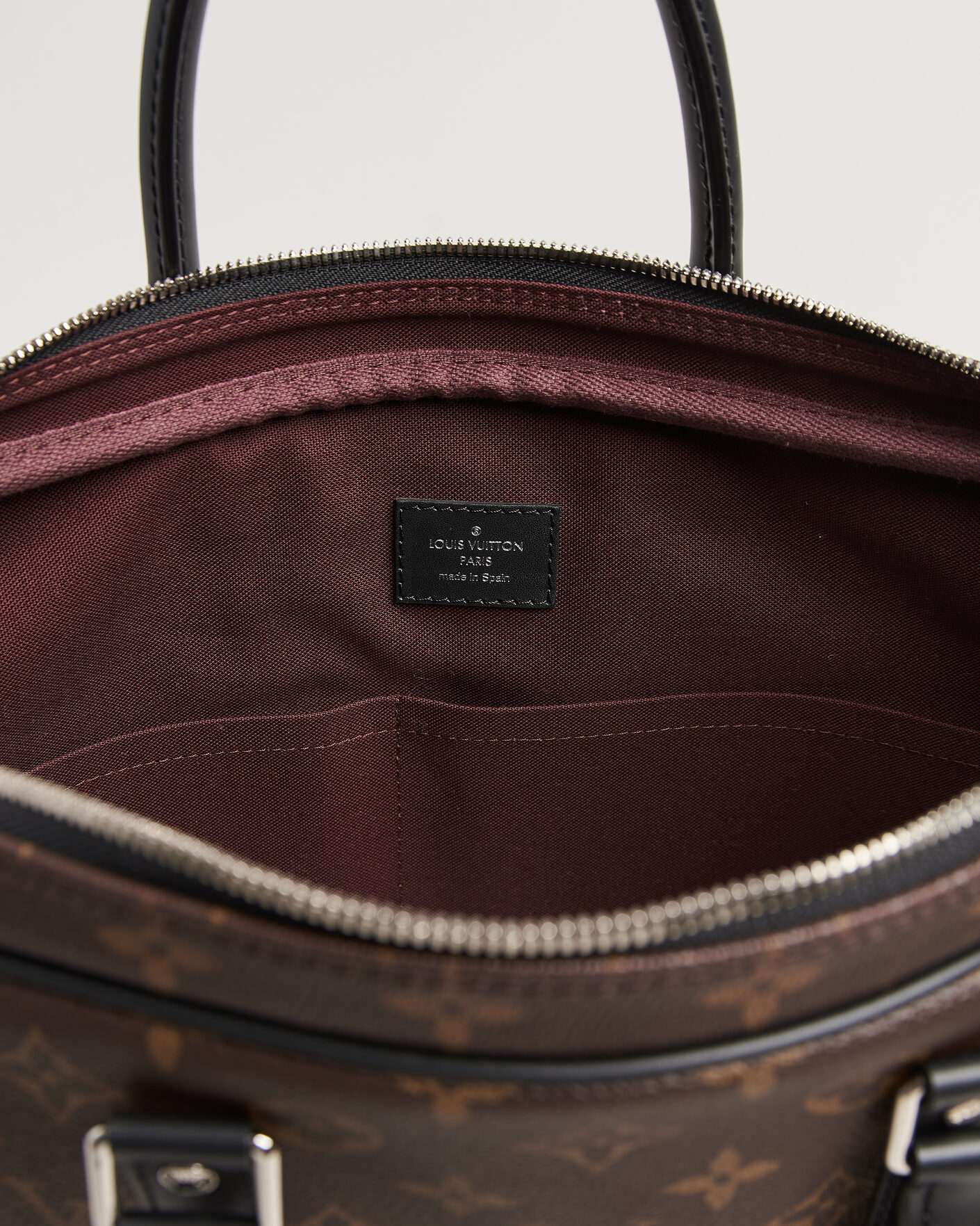 Herre | Pre-Owned & Vintage Bags | Louis Vuitton Pre-Owned | Porte-Documents Voyage Briefcase Monogram Macassar
